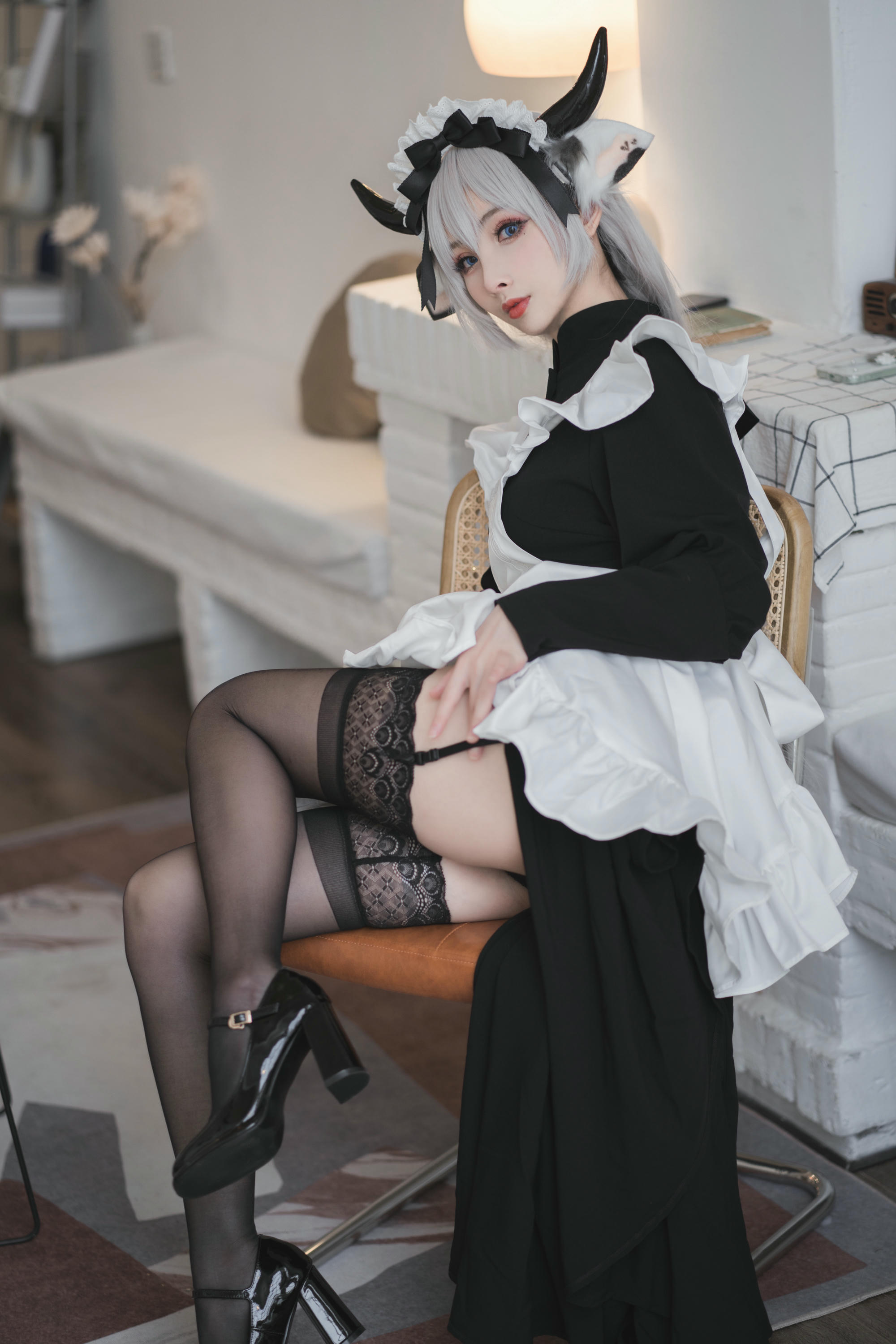rioko凉凉子 NO.064 贴心的奶牛女仆 [45P-465MB]_第1集