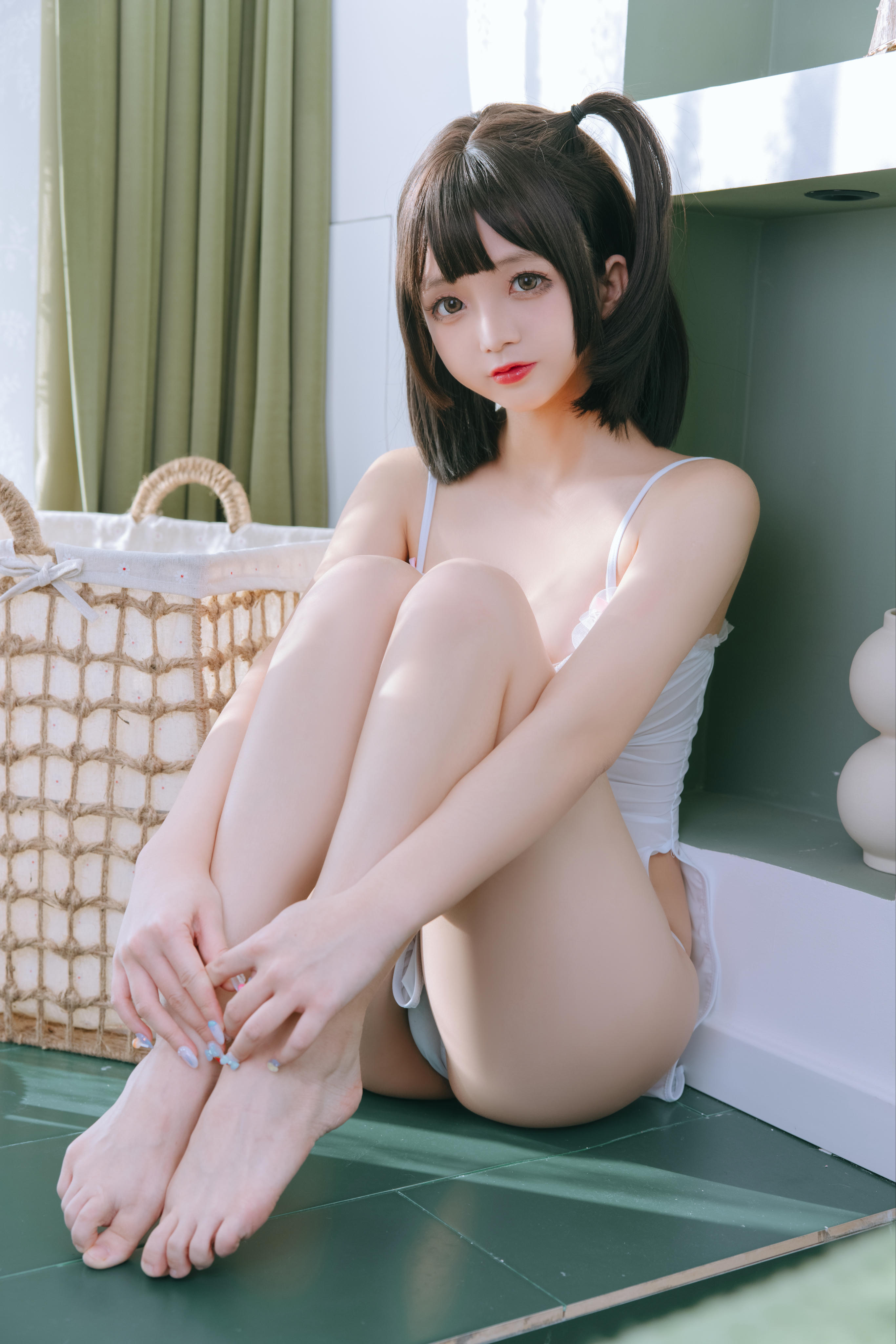 日奈娇 NO.078 湿身小白裙 [97P-1.06GB]_第1集