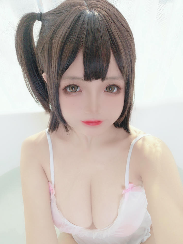 日奈娇 NO.078 湿身小白裙 [97P-1.06GB]-白纱裙自拍_第1集
