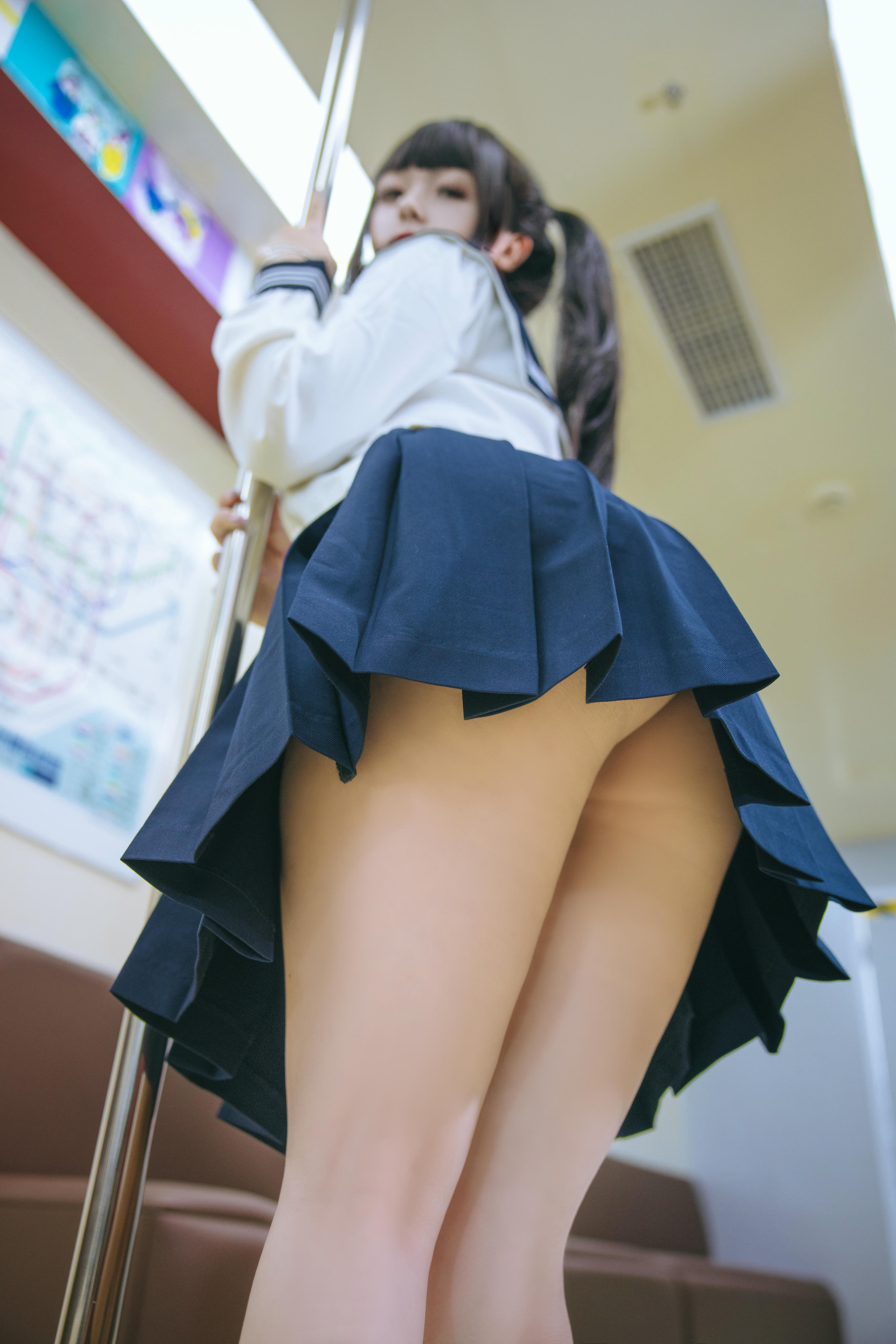 日奈娇 NO.215 列车JK[140P-2.2G]_第1集