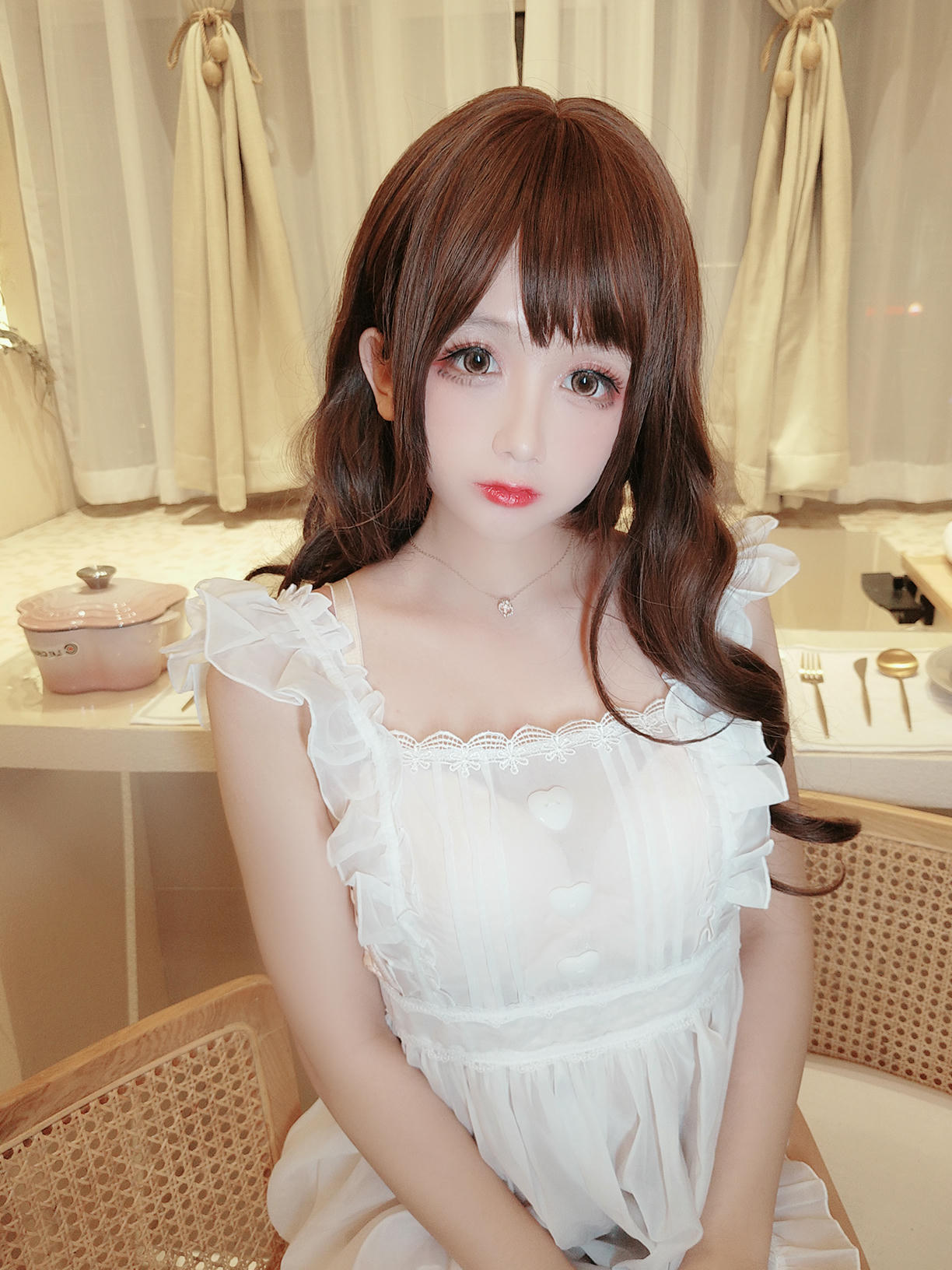 35【日奈娇】围裙人妻[93P-1.06G]-透明围裙自拍_第1集
