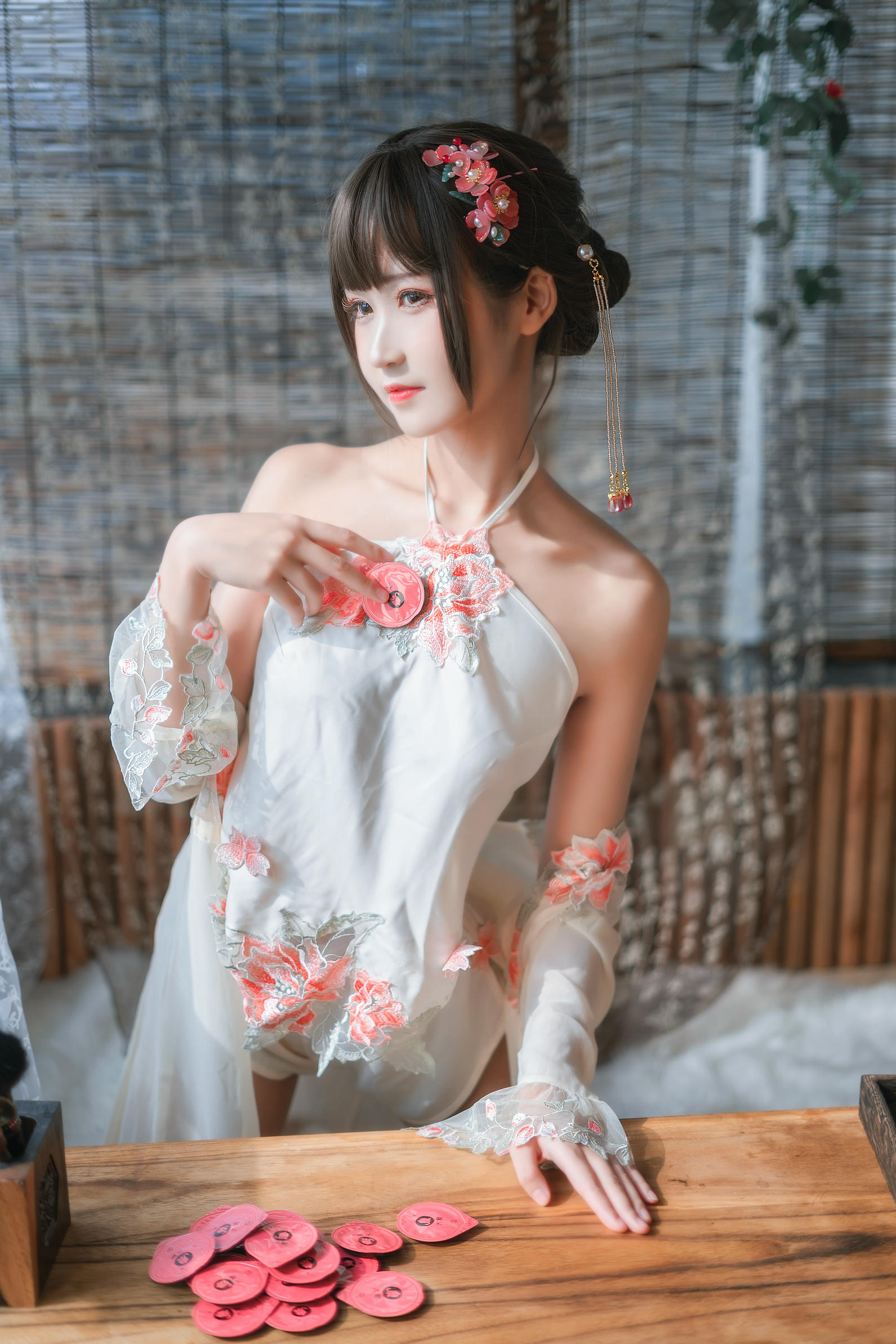 三度_69 NO.025 肚兜 [32P-214MB]_第1集