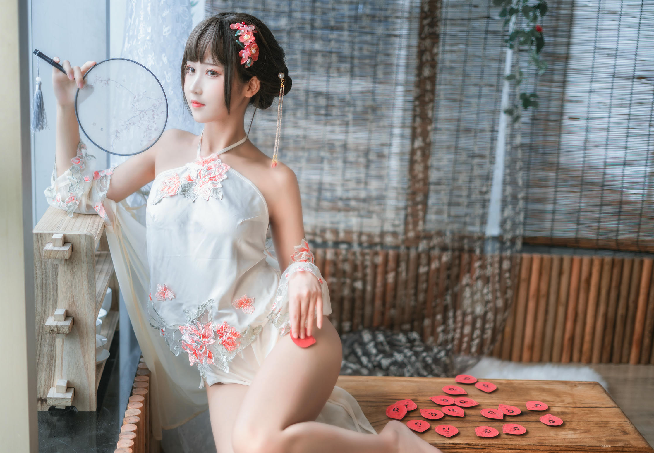 三度_69 NO.025 肚兜 [32P-214MB]_第1集