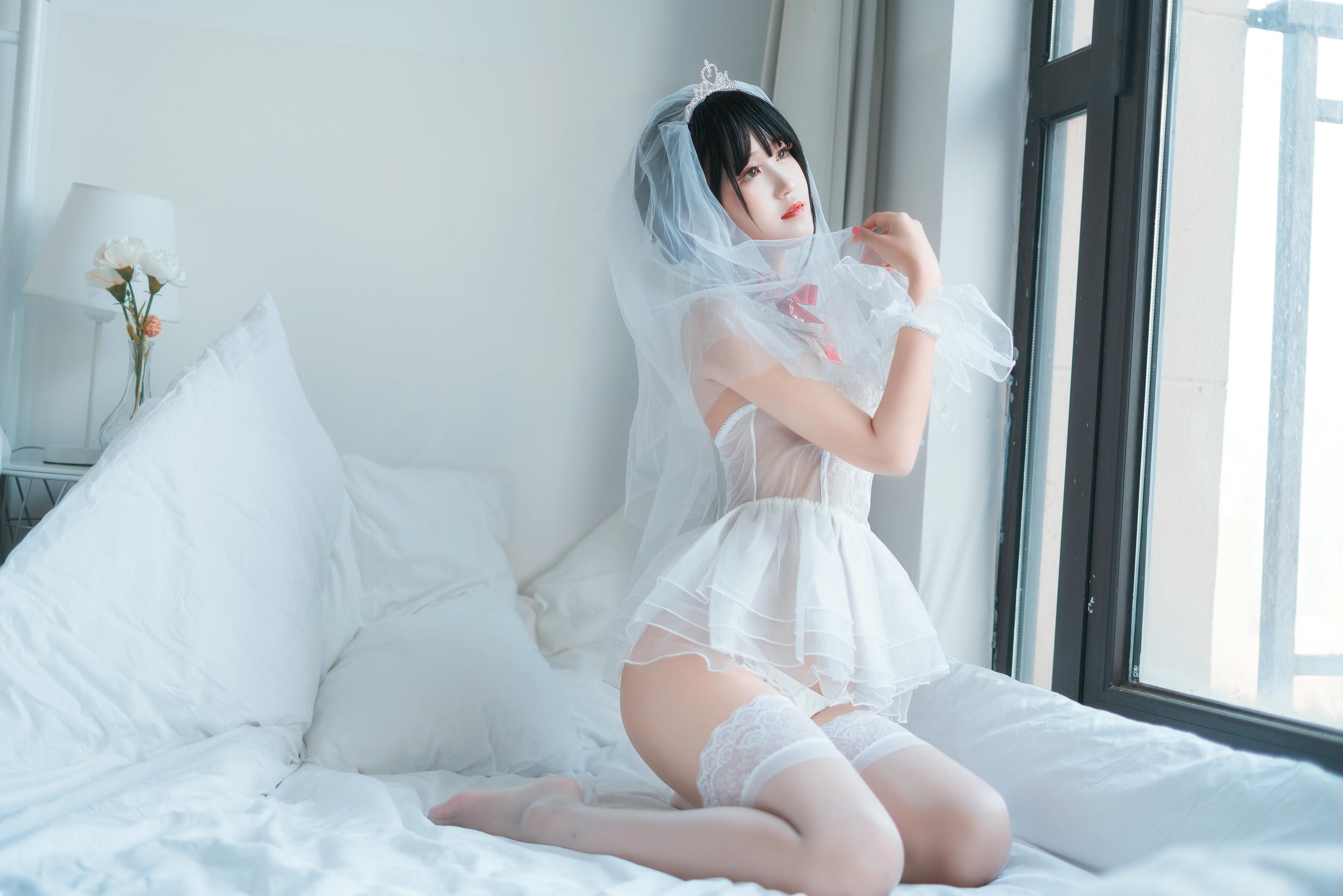三度_69 NO.044 婚纱孔雀翎 [24P-388MB]_第1集