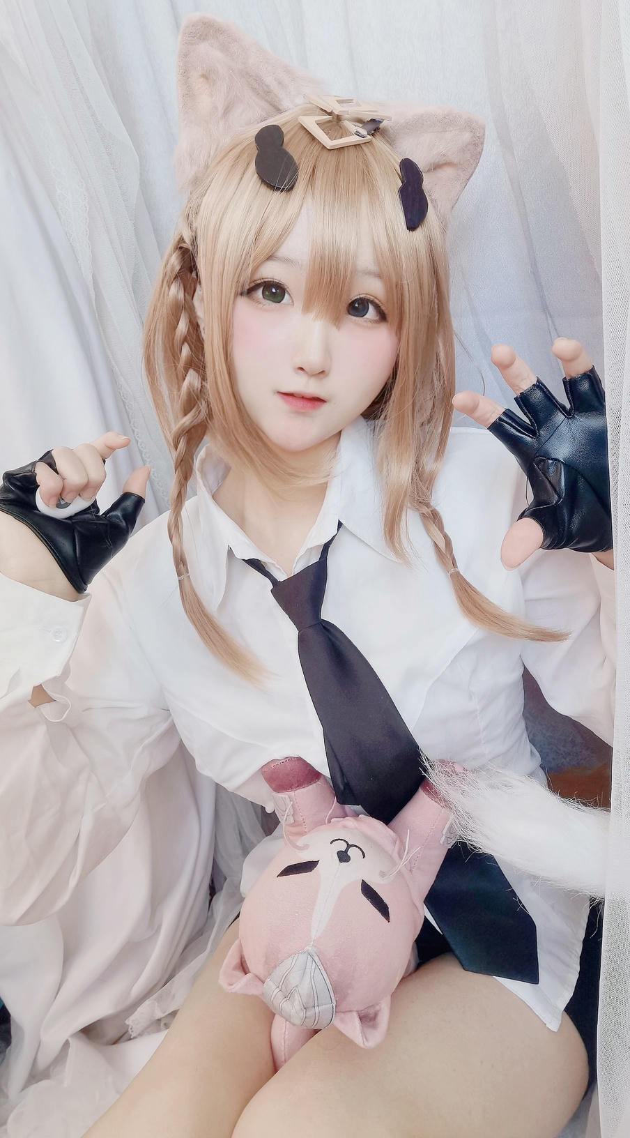 吃货麦麦w-Seele麦麦 NO.010 Pardofelis 帕朵菲莉斯[25P 41.2M]_第2集
