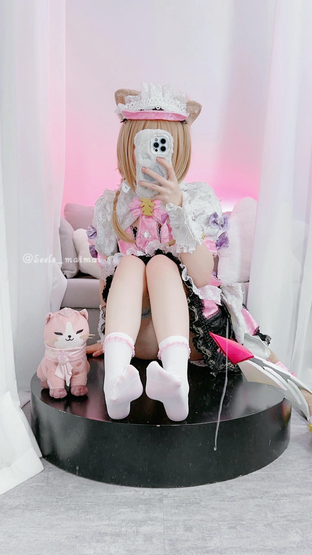 吃货麦麦w-Seele麦麦 NO.010 Pardofelis 帕朵菲莉斯[25P 41.2M]_第1集
