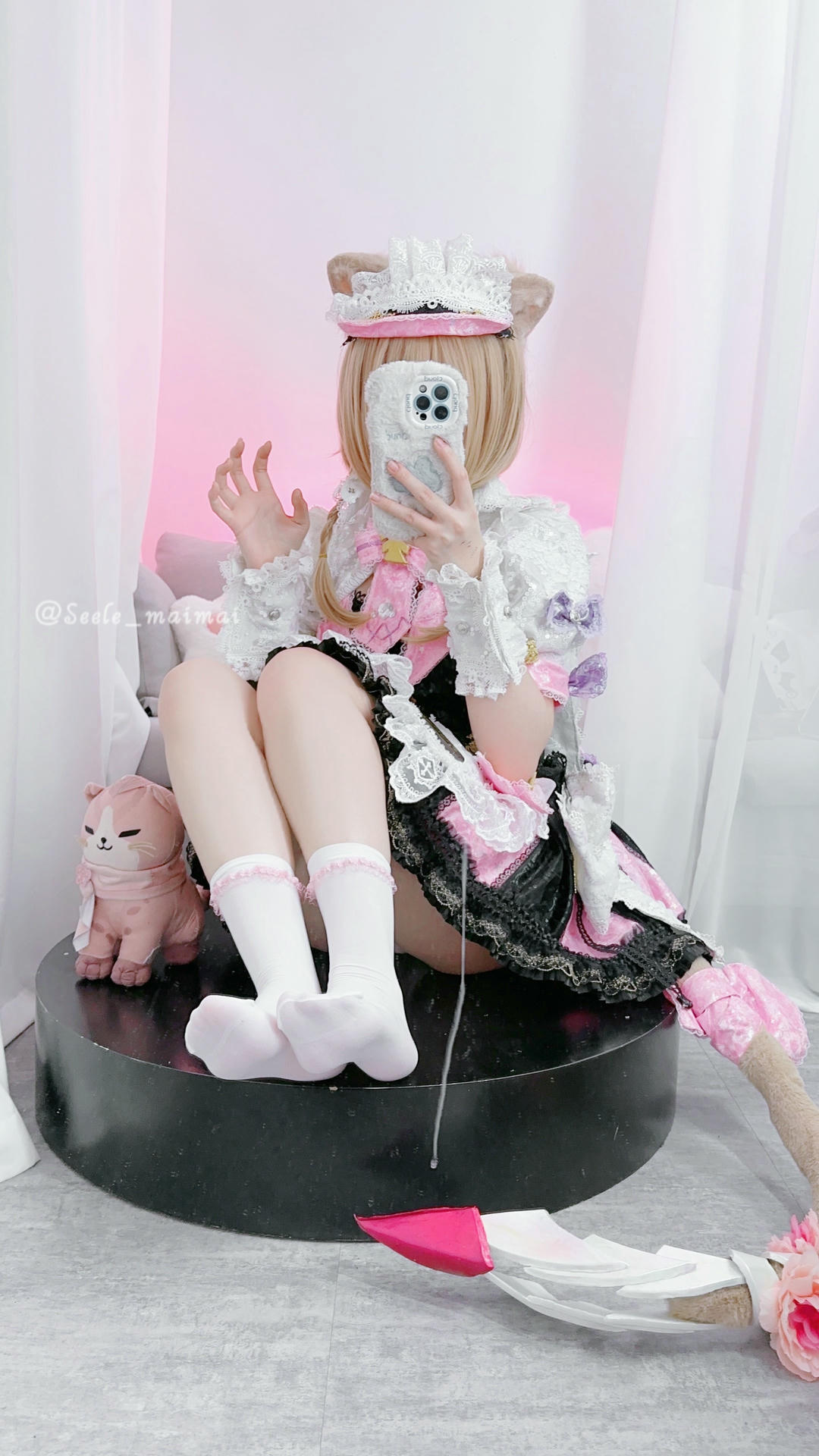 吃货麦麦w-Seele麦麦 NO.010 Pardofelis 帕朵菲莉斯[25P 41.2M]_第1集
