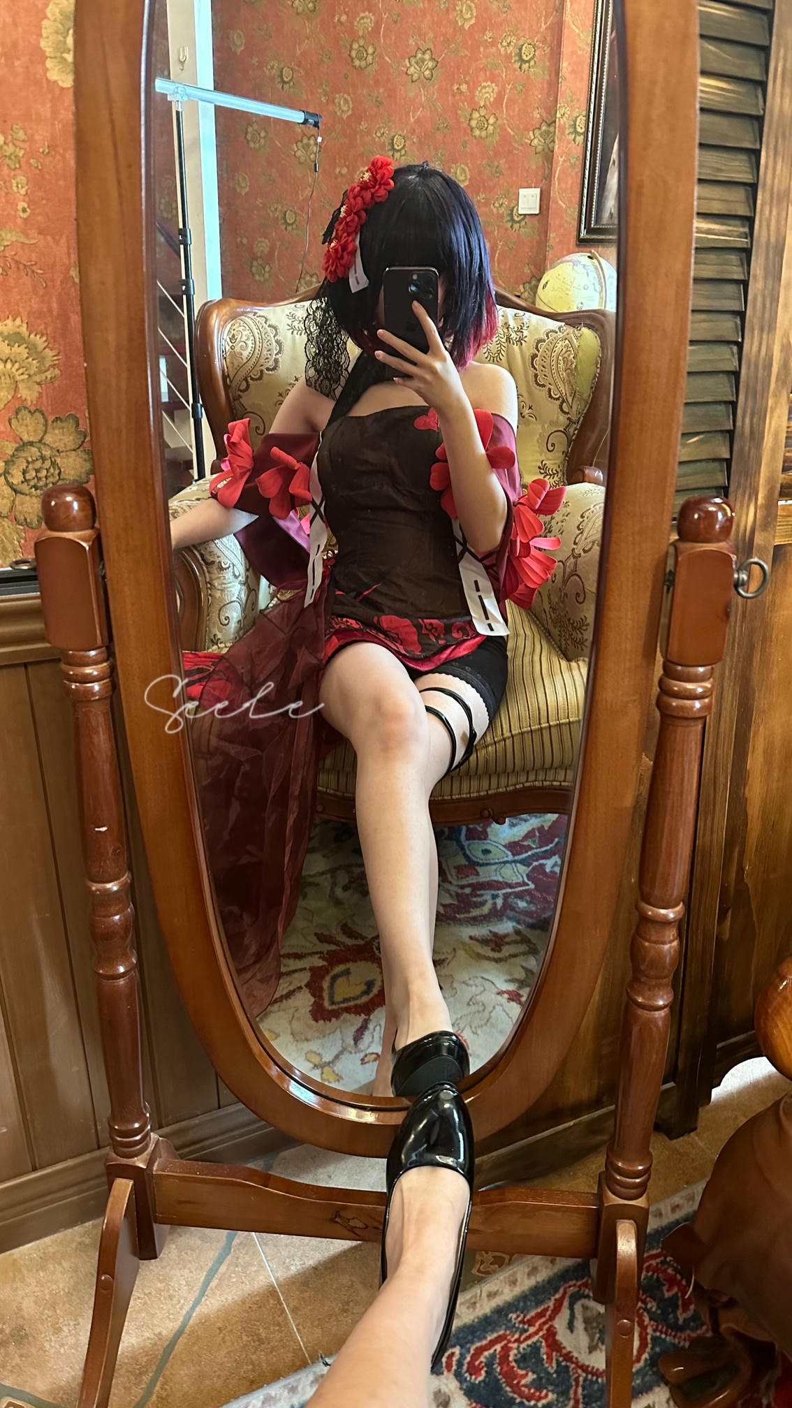 吃货麦麦w-Seele麦麦 NO.002 黑希旗袍物语 [61P8V 976MB]-对镜_第1集