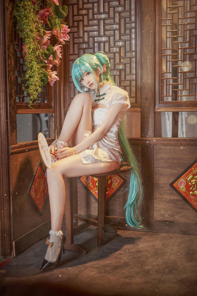 Shika小鹿鹿 NO.107 初音 韶华 [24P1V 106MB]_第1集
