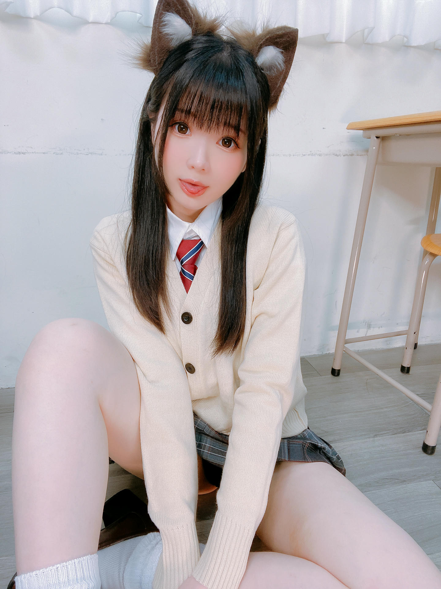 霜月shimo NO.072 Fantia 2022年07月会员合集(7期) [133P-627MB]-2022-07-24 猫耳制服🐱 [21P-173.74MB]_第1集
