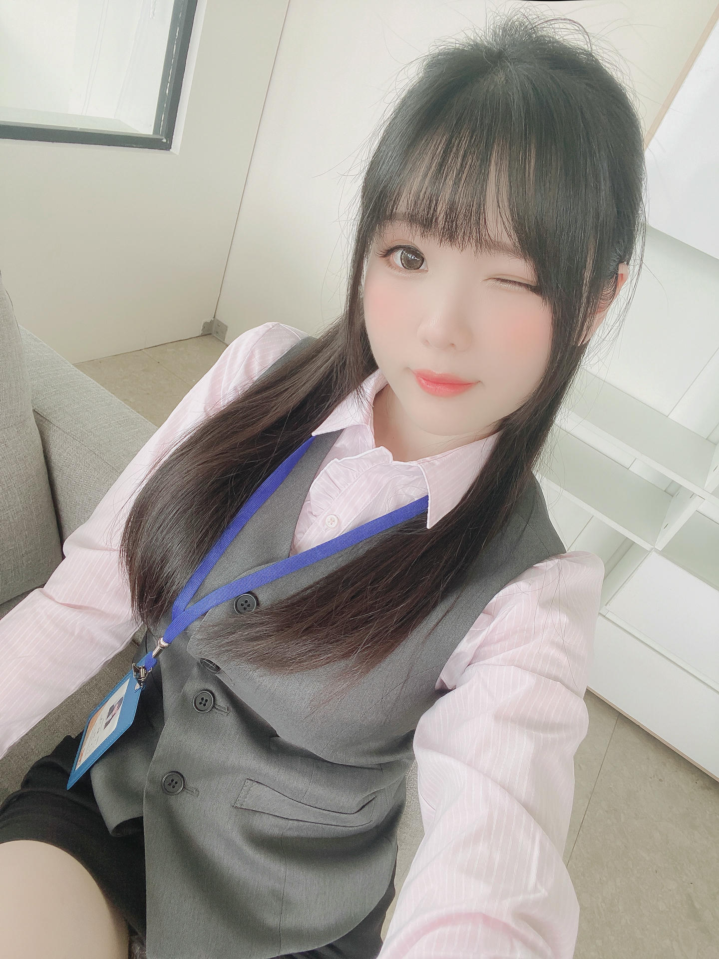 霜月shimo NO.073 Fantia 2022年08月会员合集(6期) [94P-798MB]-2022-08-25 新入社員しもちゃん [24P-193.12MB]_第1集