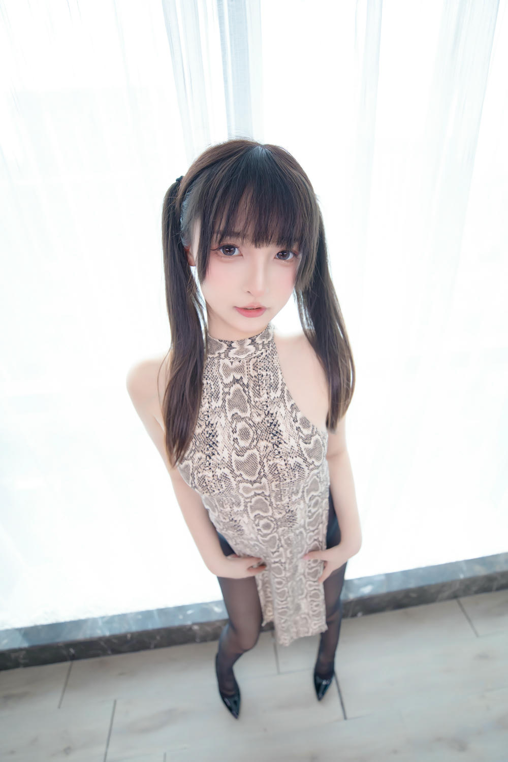 神乐坂真冬-神楽坂真冬 NO.123 蟒纹旗袍 [75P160MB]_第2集