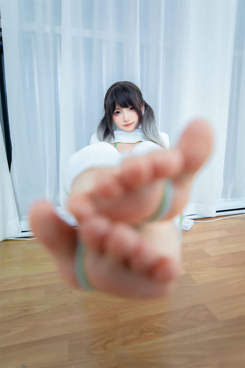神乐坂真冬-神楽坂真冬 NO.165 赛车女郎 [74P2V 13MB]_第3集
