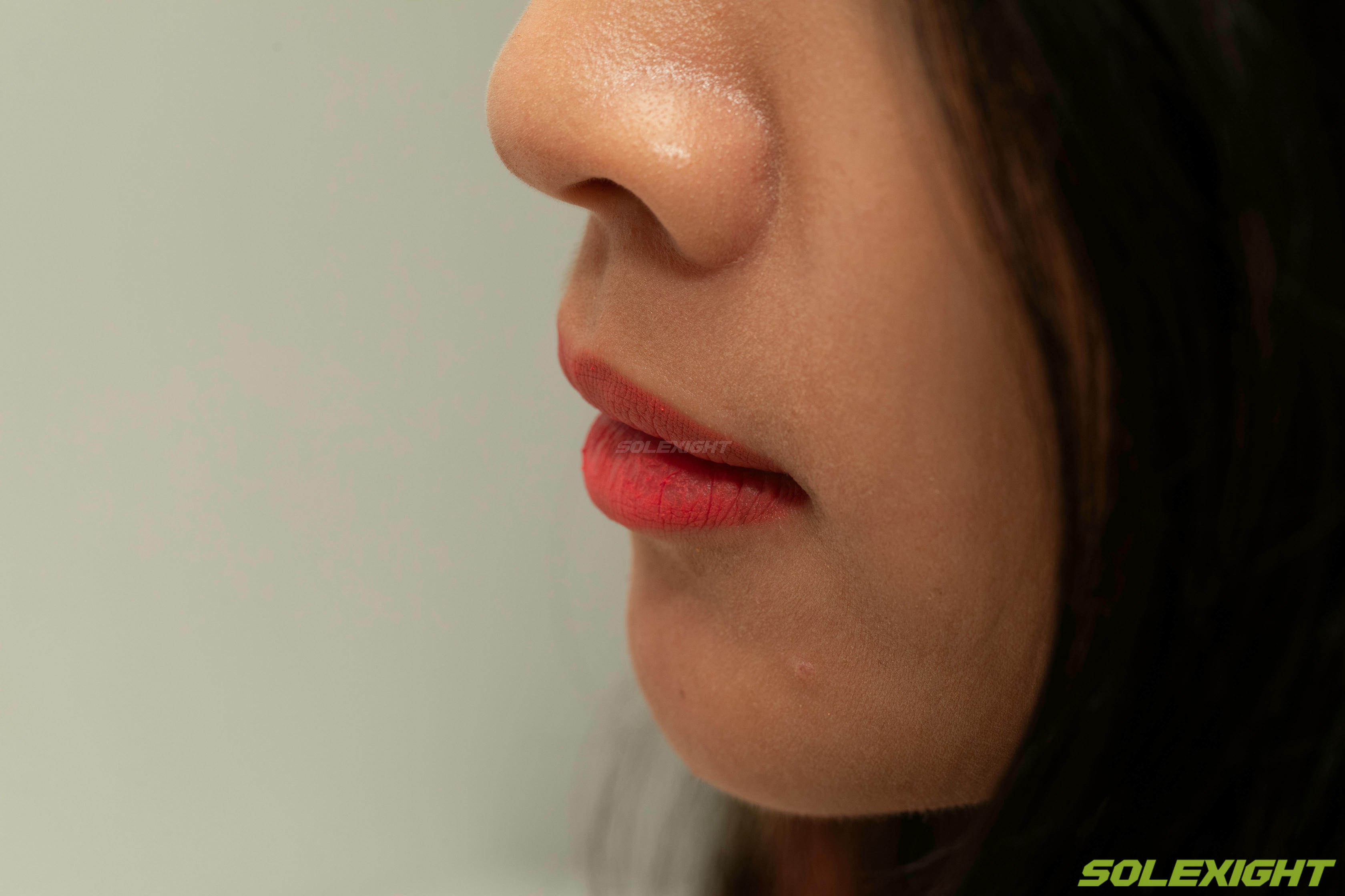 台湾SOLEXIGHT NO.003 Chi（正妹脏棉袜凉拖裸足超近特写滴精油）（6000PX-119+4K-1V）【高配版】_第1集