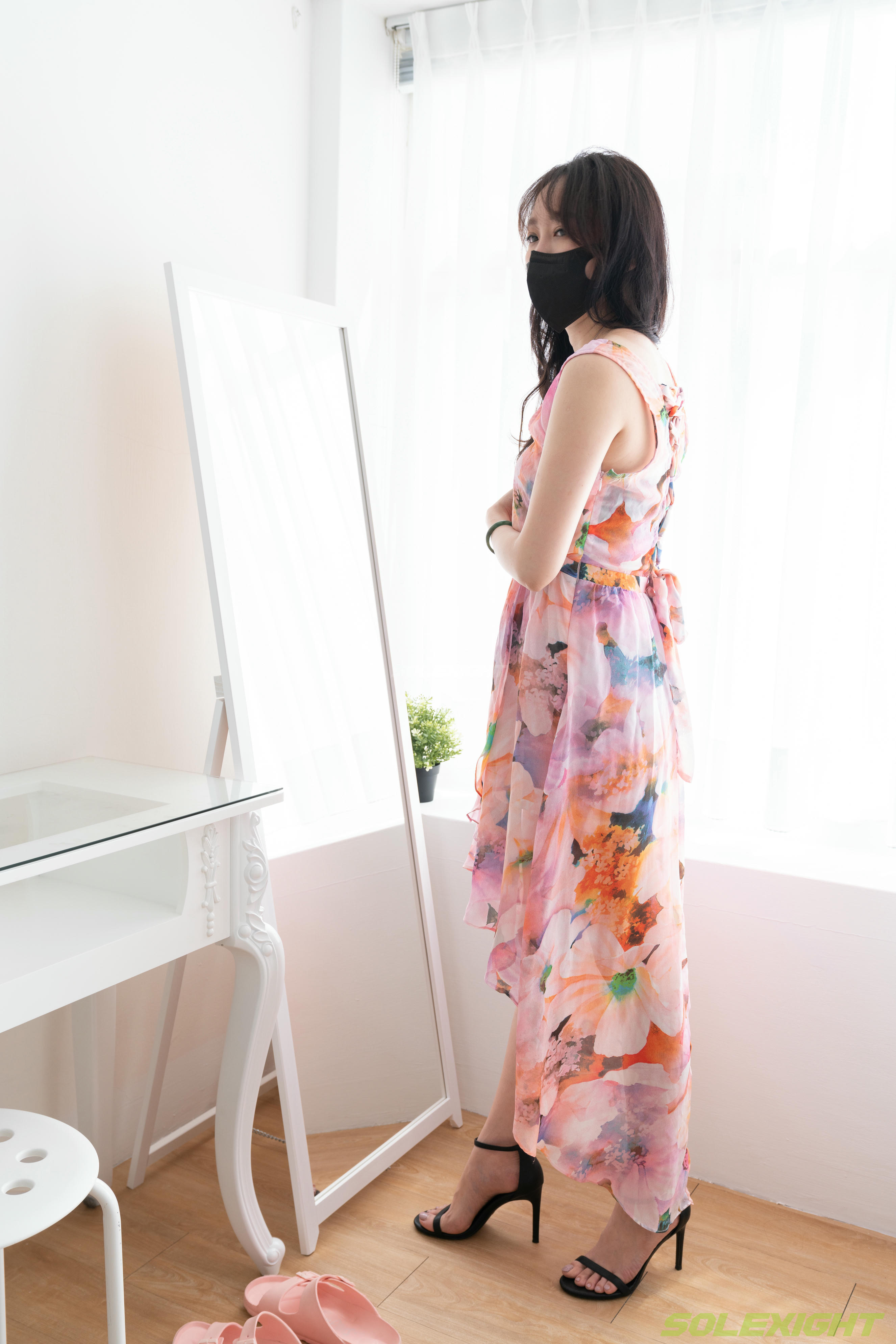 台湾SOLEXIGHT NO.024 Florence (Soles,Heels,VR)（腳底,腳趾特寫,高跟鞋,VR）（8000PX-236P+3V-4K）【顶配版】-C.Florence-SU+VR +Ultra-20211116T023144Z-002_第1集