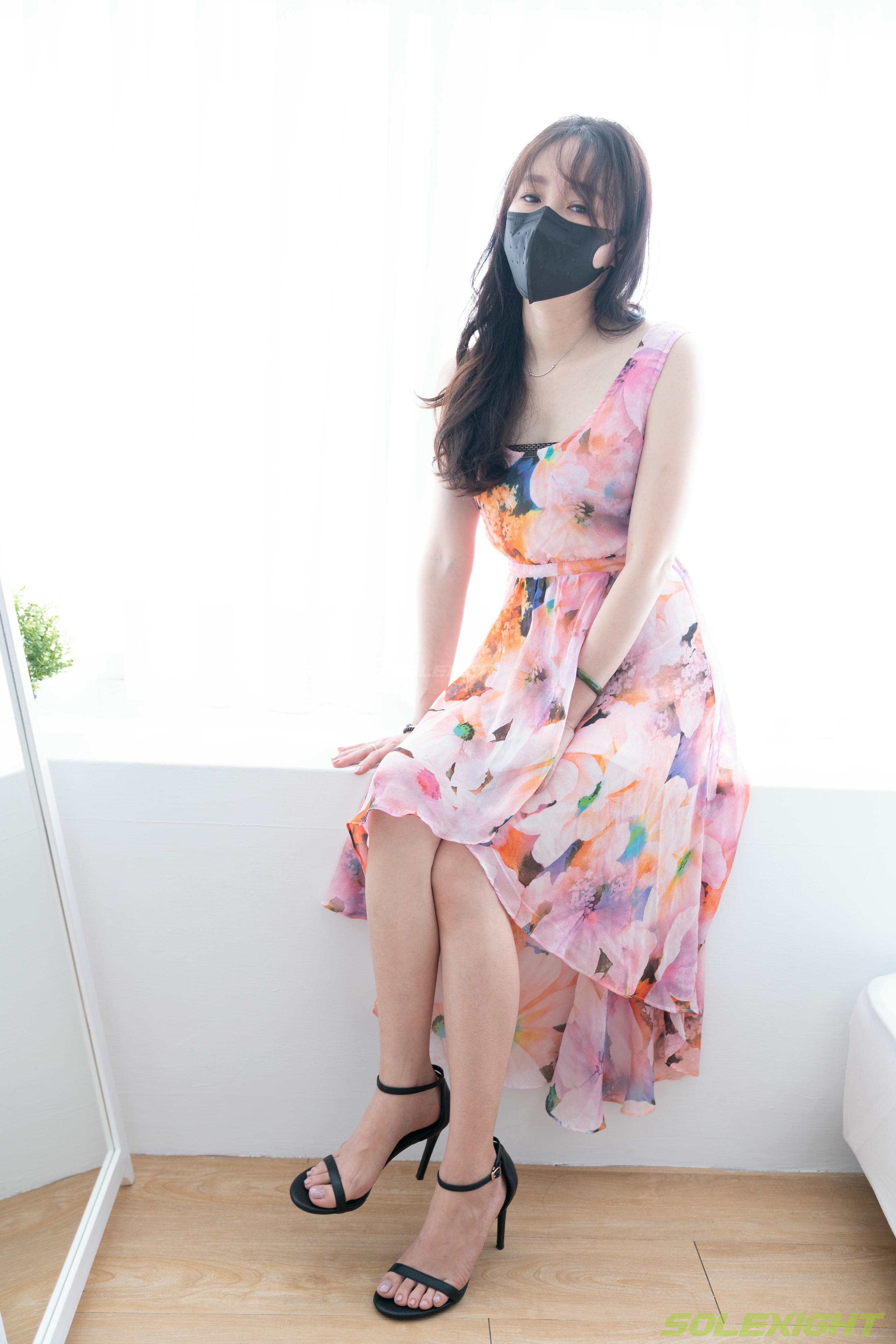台湾SOLEXIGHT NO.024 Florence (Soles,Heels,VR)（腳底,腳趾特寫,高跟鞋,VR）（8000PX-236P+3V-4K）【顶配版】-C.Florence-SU+VR +Ultra-20211116T023144Z-002_第1集