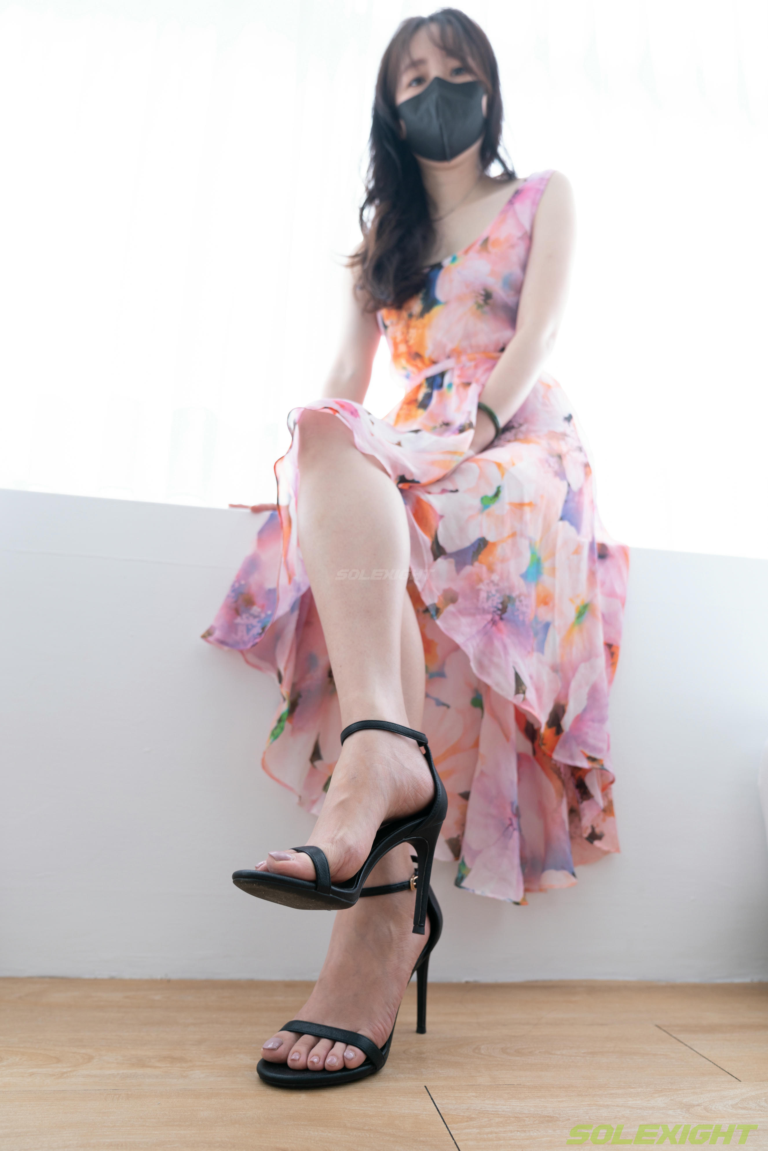 台湾SOLEXIGHT NO.024 Florence (Soles,Heels,VR)（腳底,腳趾特寫,高跟鞋,VR）（8000PX-236P+3V-4K）【顶配版】-C.Florence-SU+VR +Ultra-20211116T023144Z-002_第1集