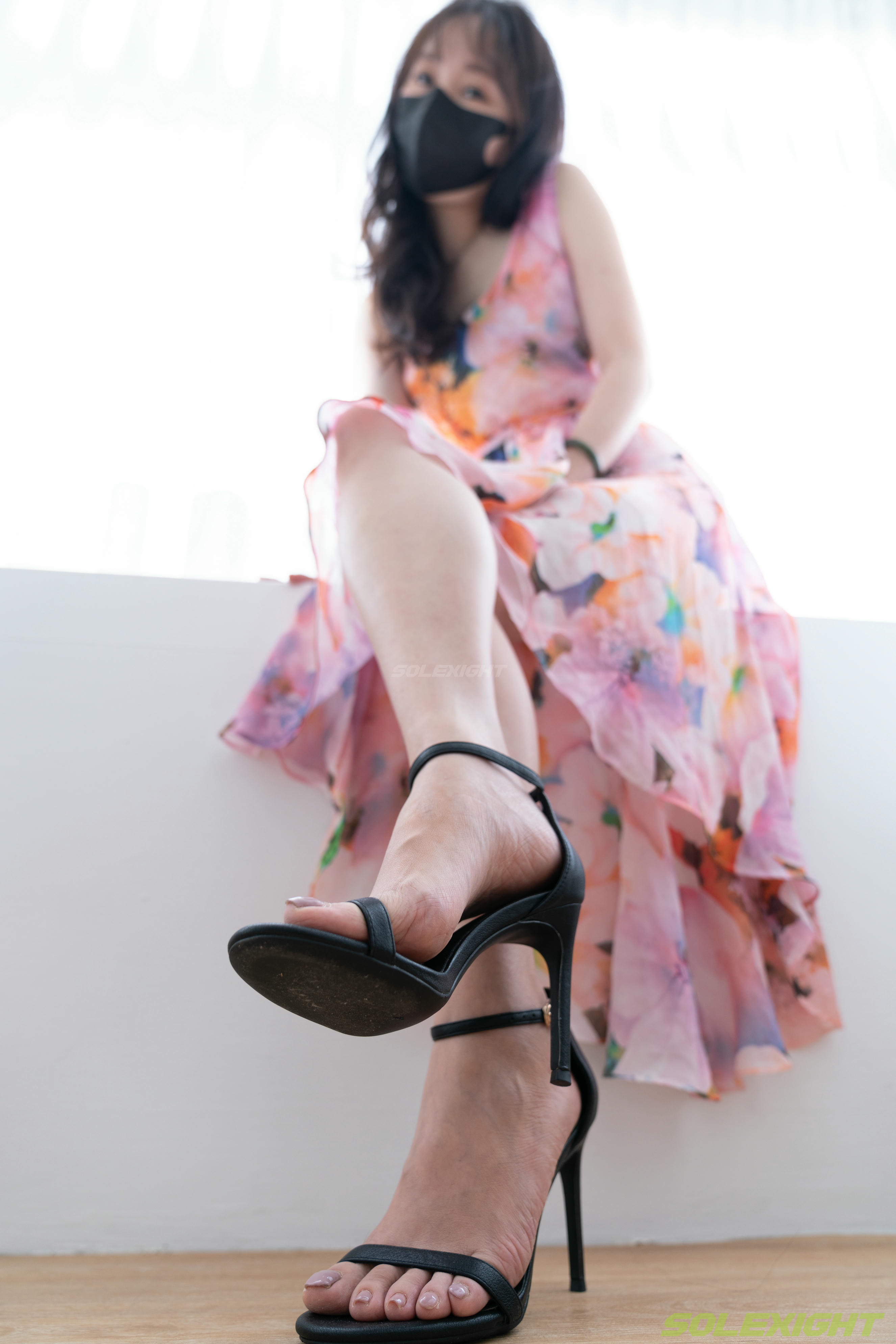 台湾SOLEXIGHT NO.024 Florence (Soles,Heels,VR)（腳底,腳趾特寫,高跟鞋,VR）（8000PX-236P+3V-4K）【顶配版】-C.Florence-SU+VR +Ultra-20211116T023144Z-002_第1集