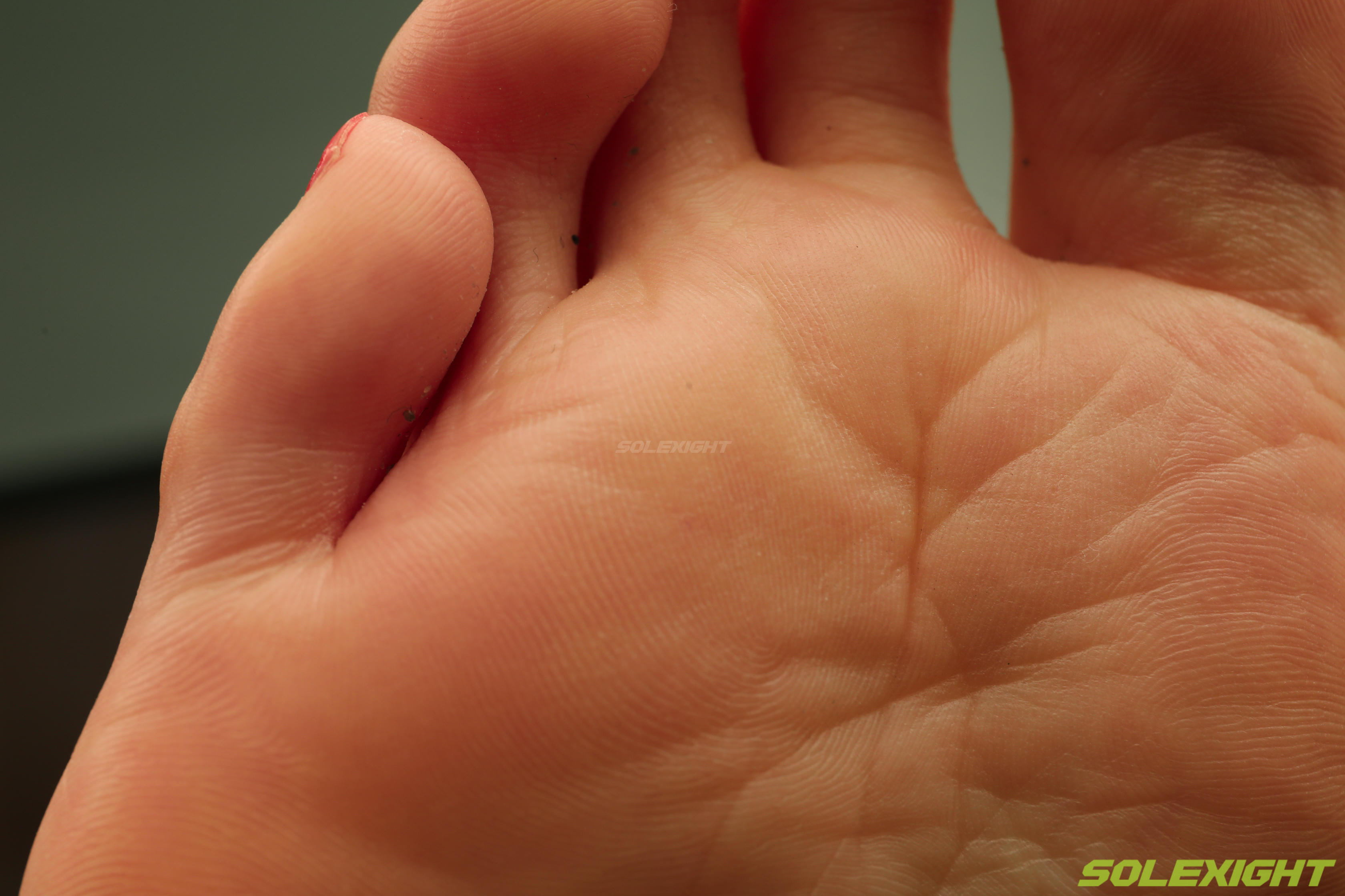 台湾SOLEXIGHT NO.028 Lucy2 (Soles)-Picture（长腿黑丝红甲妹子脚底特写）（6000PX-133P+4K-1V）【顶配版】_第6集