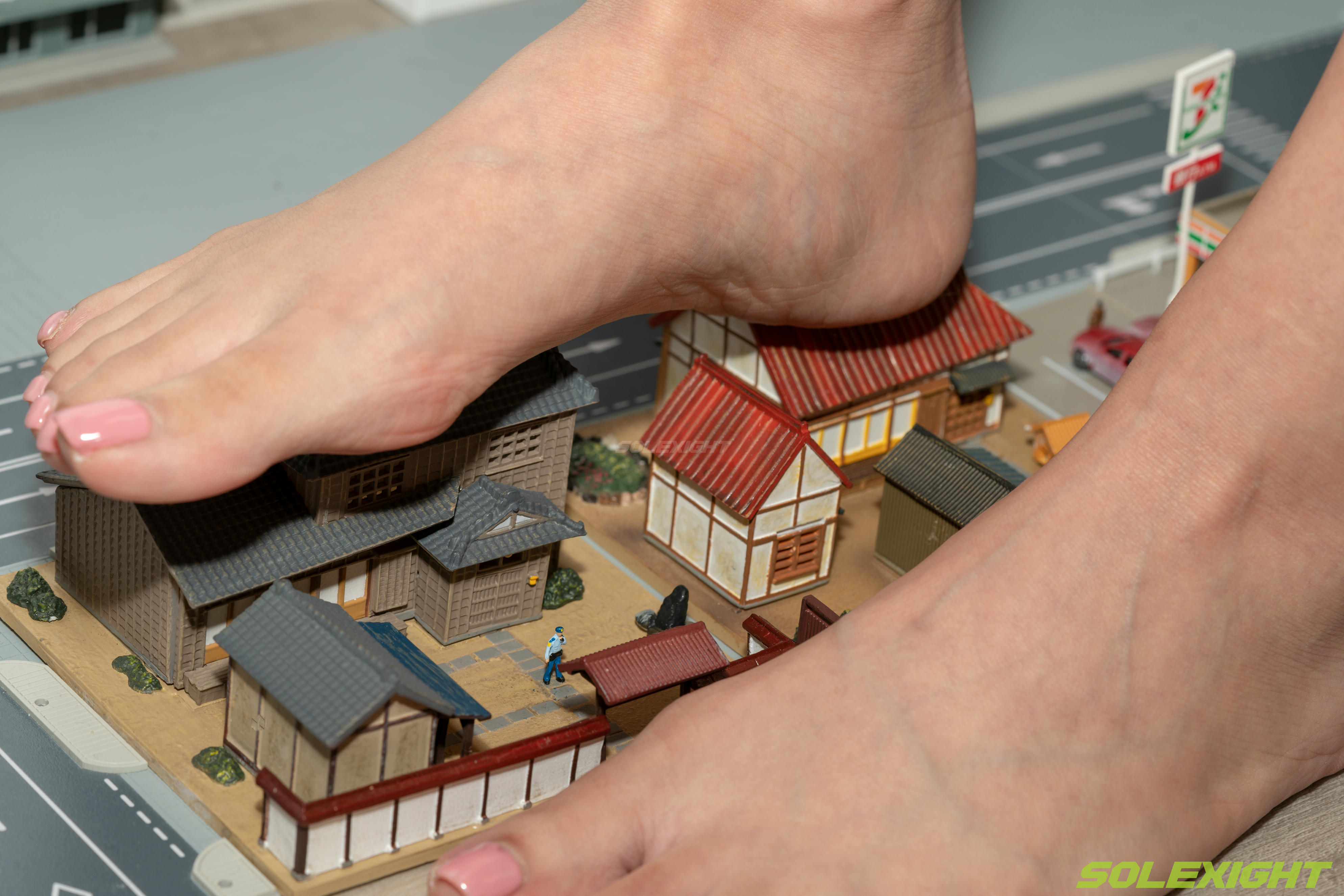 台湾SOLEXIGHT NO.029 Sherry-Giantess（女巨人）（8000PX-77P+1080P-1V）【高画版】（绝版珍藏）_第1集
