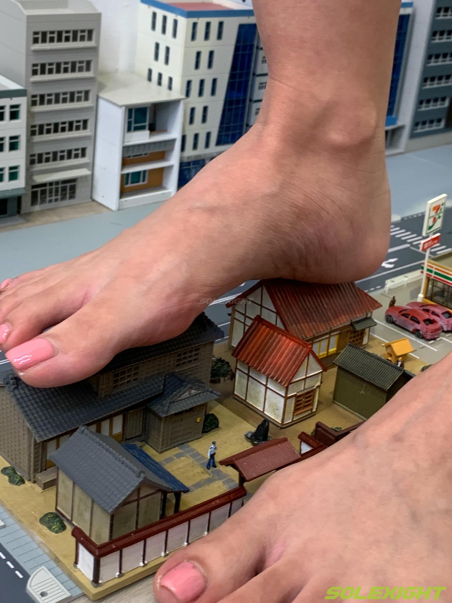 台湾SOLEXIGHT NO.029 Sherry-Giantess（女巨人）（8000PX-77P+1080P-1V）【高画版】（绝版珍藏）_第2集