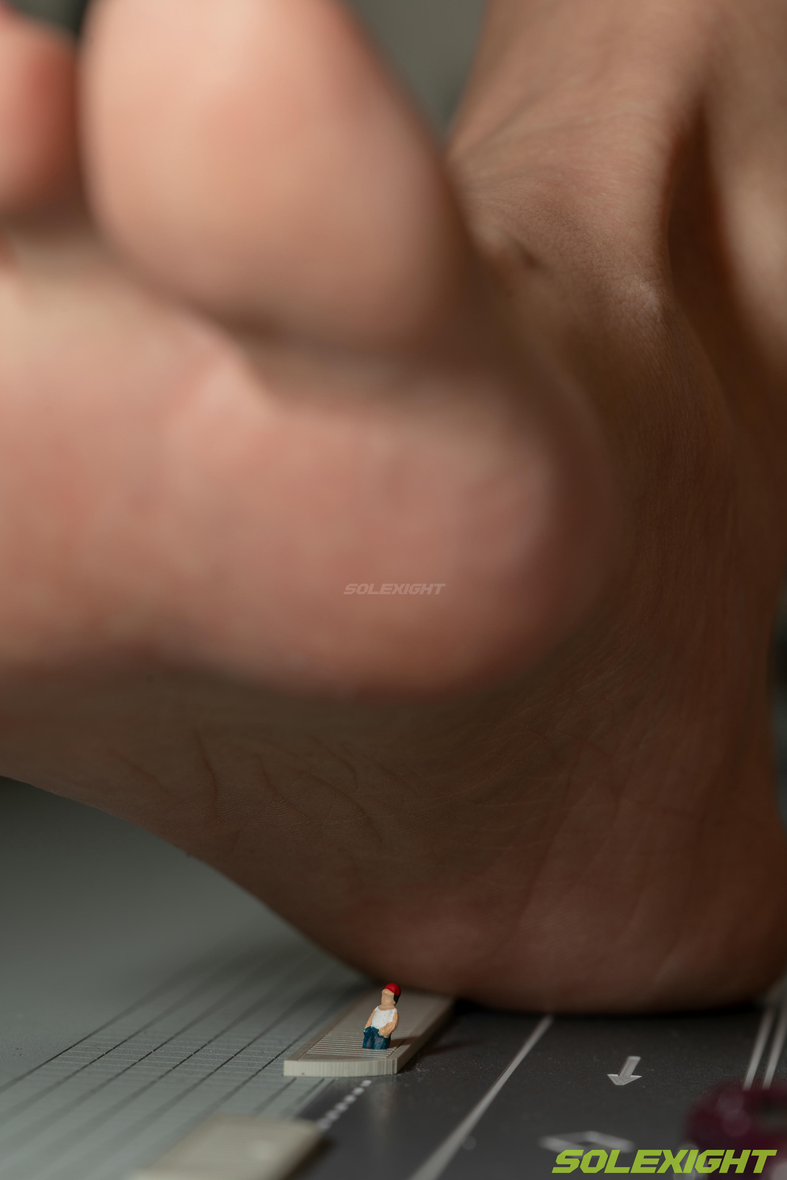 台湾SOLEXIGHT NO.029 Sherry-Giantess（女巨人）（8000PX-77P+1080P-1V）【高画版】（绝版珍藏）_第1集