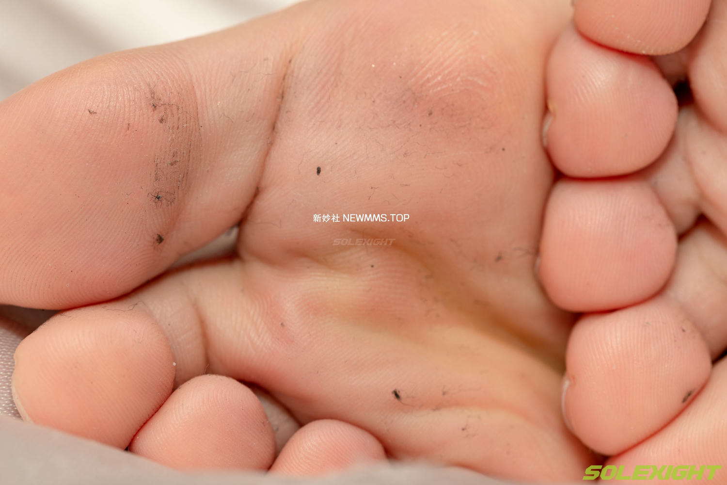 台湾SOLEXIGHT NO.033 Piao (Soles)（足底特寫、絲襪美腿）（3000PX-113P+1080P-1V）【高画版】_第2集
