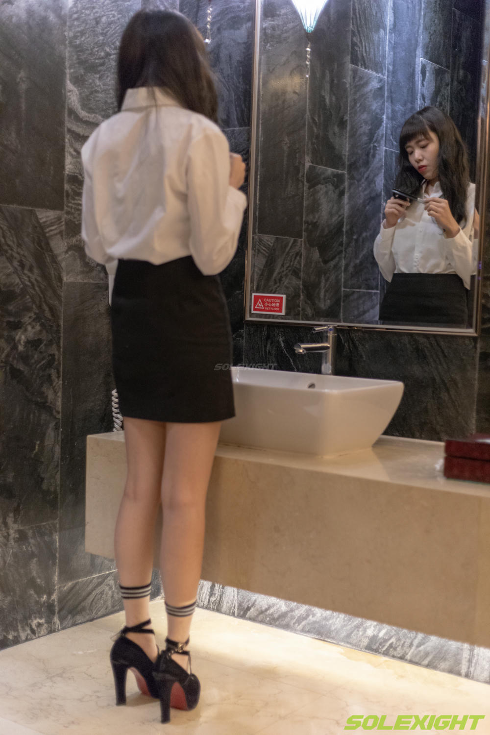 台湾SOLEXIGHT NO.033 Piao (Soles)（足底特寫、絲襪美腿）（3000PX-113P+1080P-1V）【高画版】_第3集