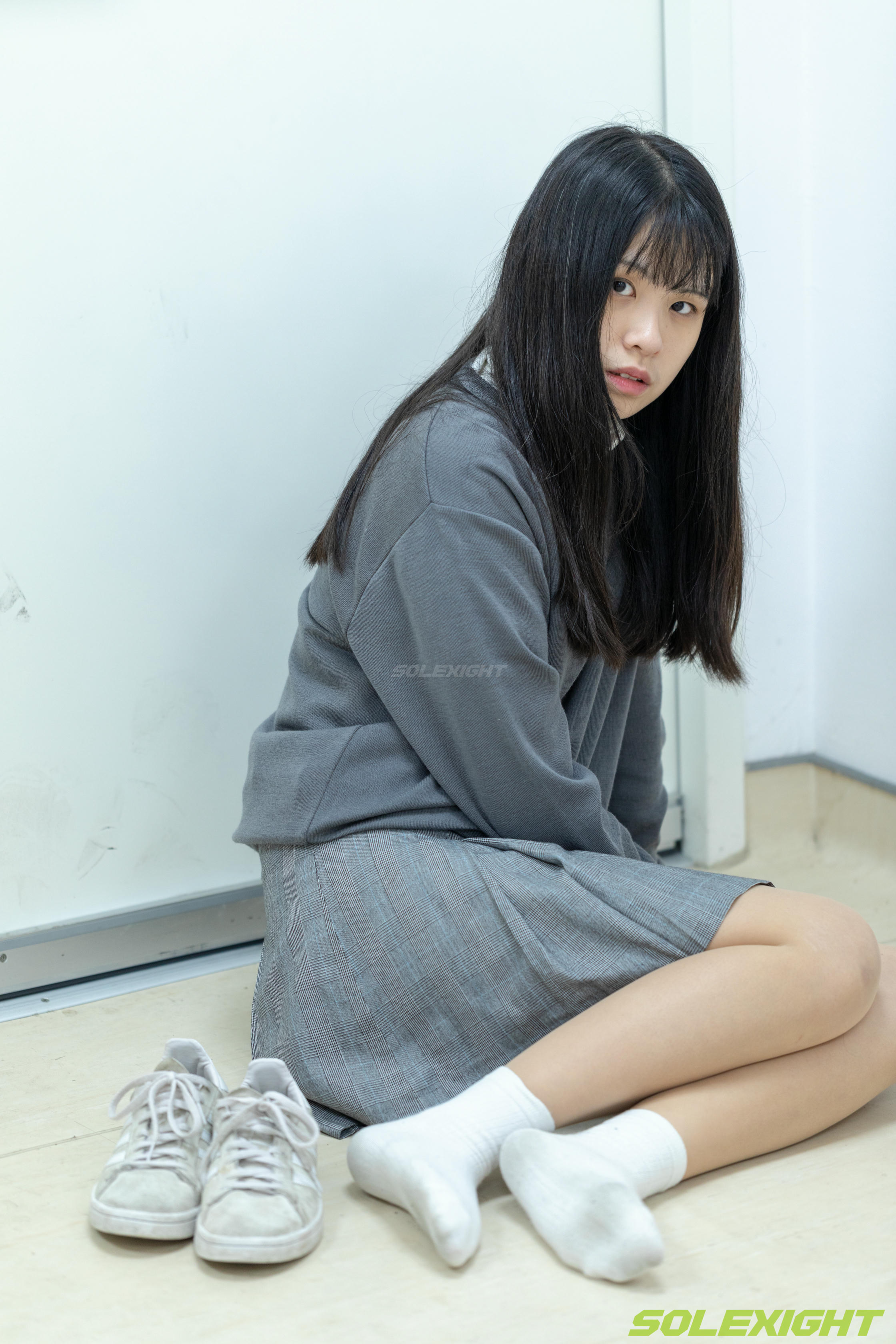 台湾SOLEXIGHT NO.035 Dora 脏臭白袜 丝袜 臭鞋 [90P2V 2.58GB]_第3集