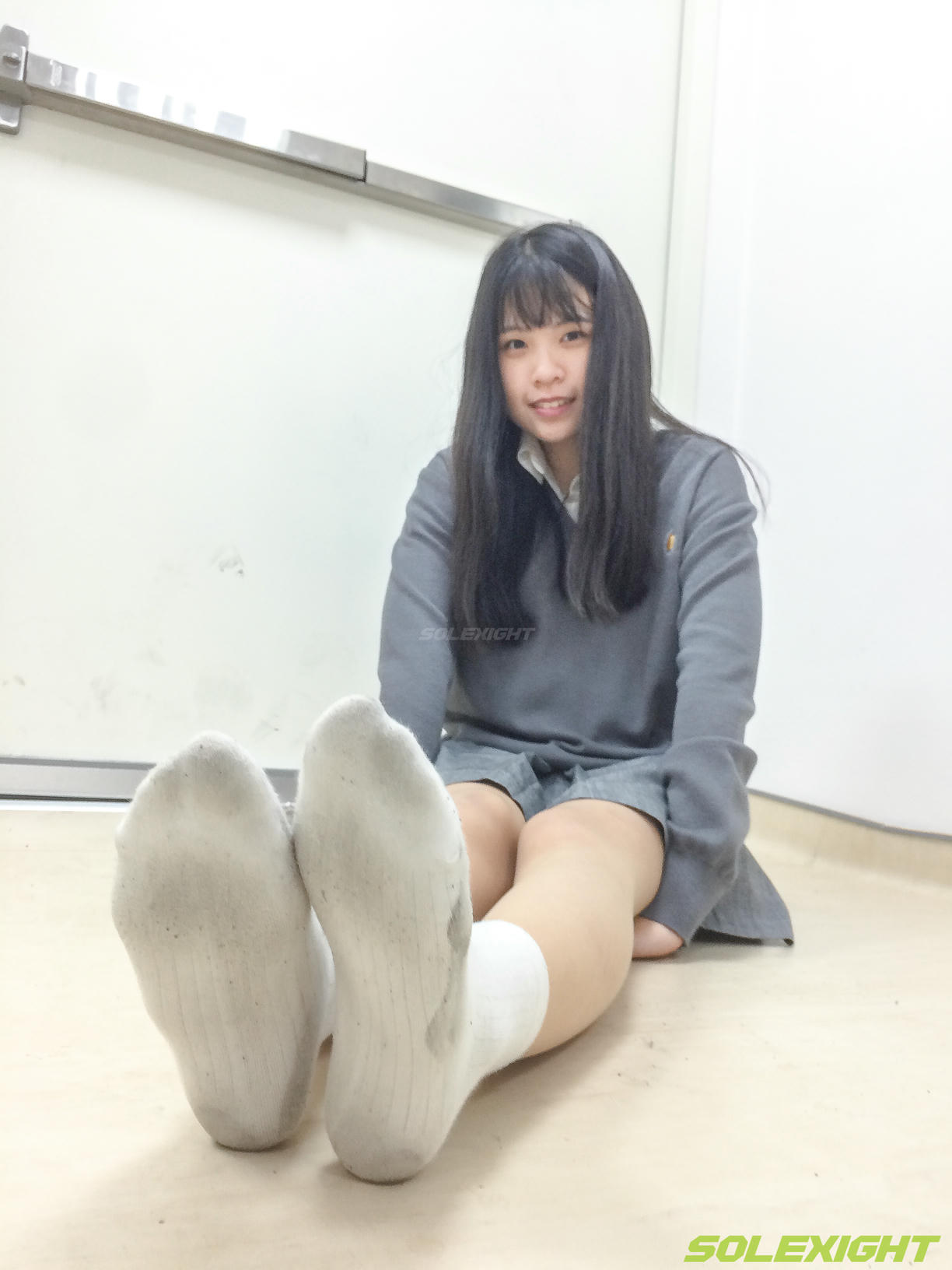 台湾SOLEXIGHT NO.035 Dora 脏臭白袜 丝袜 臭鞋 [90P2V 2.58GB]_第5集