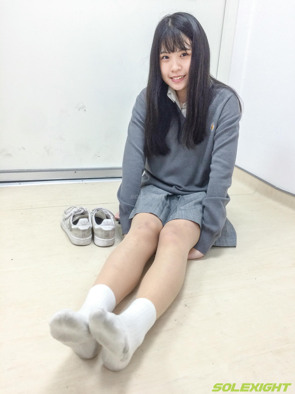 台湾SOLEXIGHT NO.035 Dora 脏臭白袜 丝袜 臭鞋 [90P2V 2.58GB]_第5集
