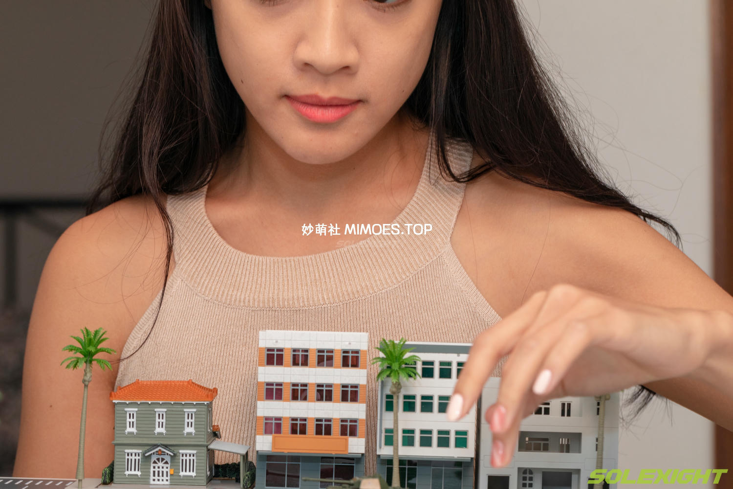 台湾SOLEXIGHT NO.007 Chi-Giantess-Picture（女巨人模拟人生）（3000PX-63P）_第1集