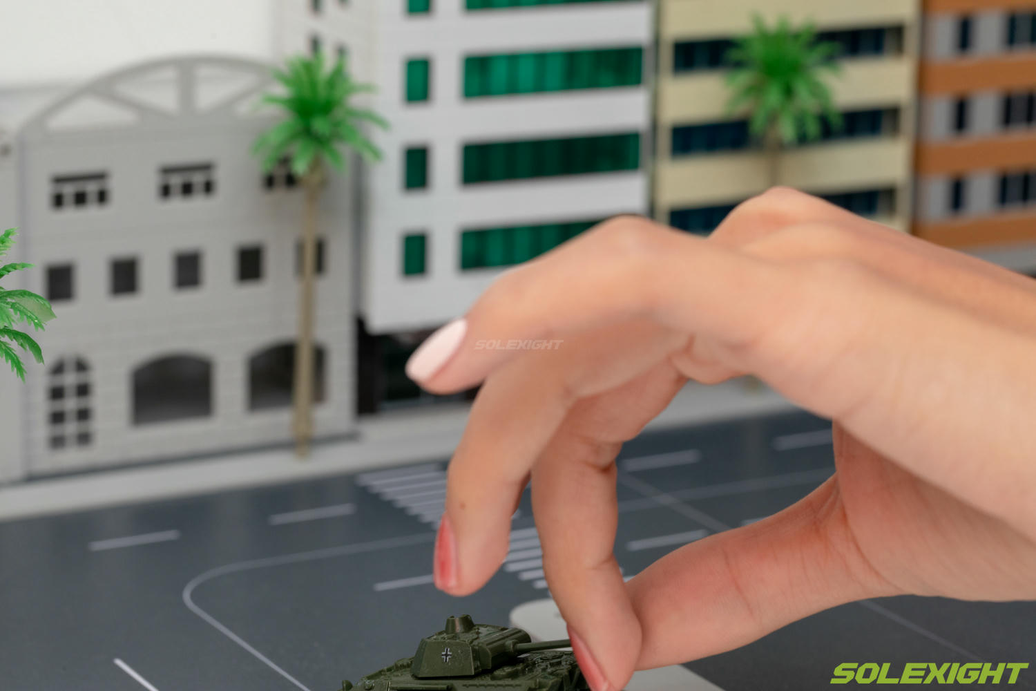台湾SOLEXIGHT NO.007 Chi-Giantess-Picture（女巨人模拟人生）（3000PX-63P）_第1集