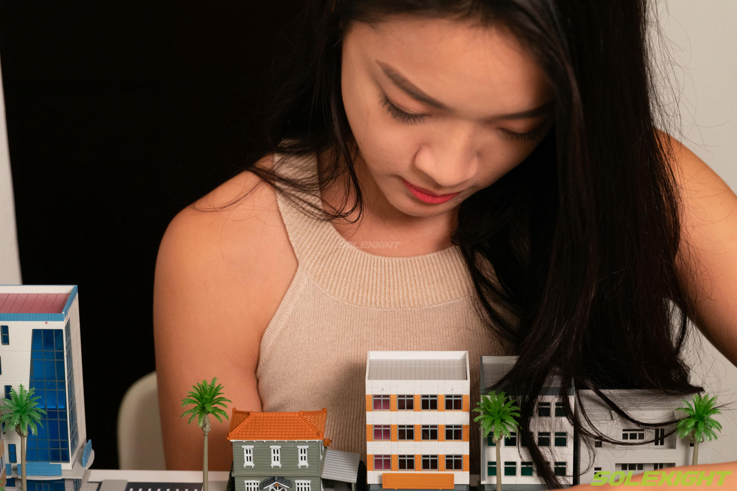 台湾SOLEXIGHT NO.007 Chi-Giantess-Picture（女巨人模拟人生）（3000PX-63P）_第1集