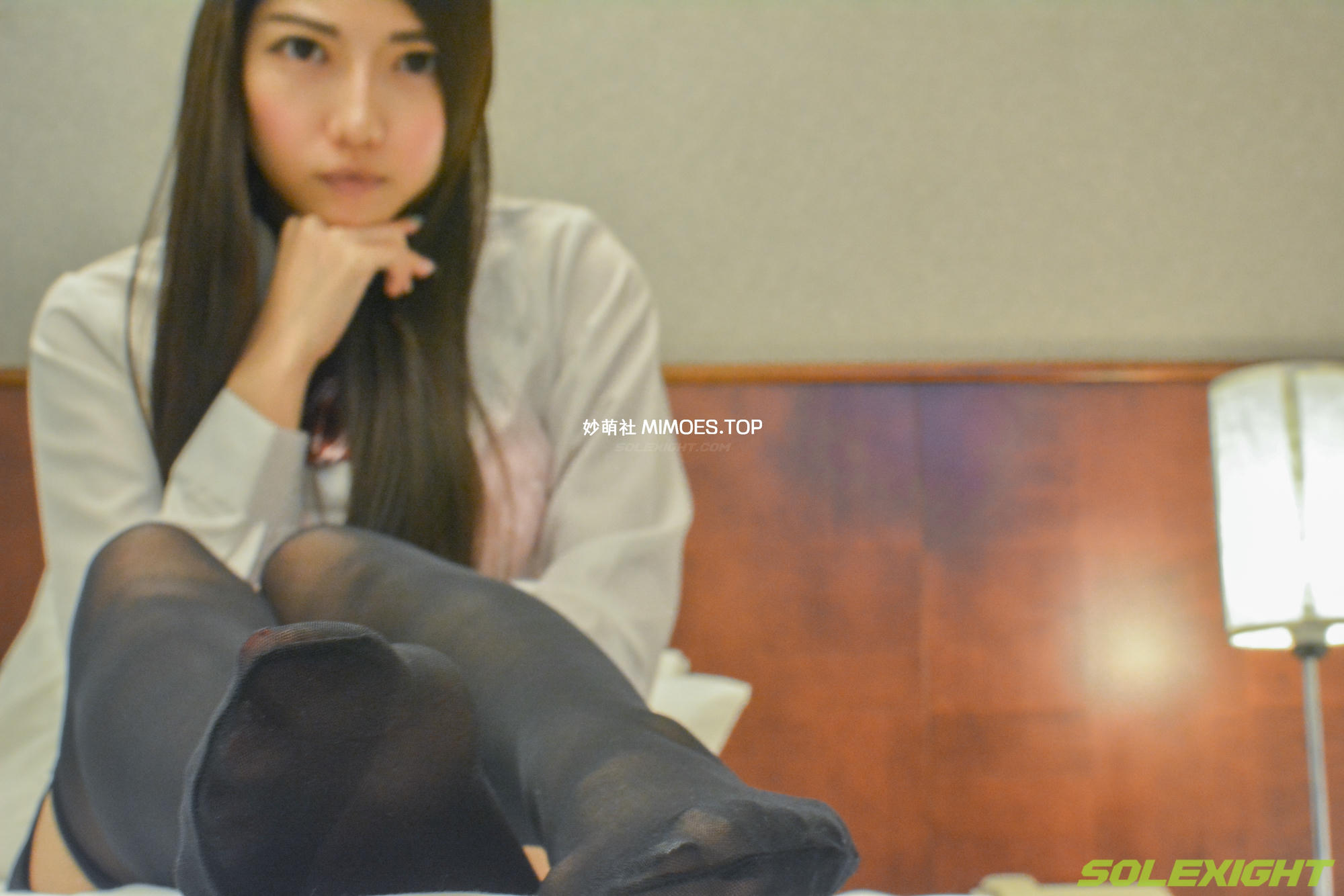 台湾SOLEXIGHT NO.013 De-Picture（正妹职服诱惑浴室洗脚撕开丝袜）（3000PX-270P+1080P-1V）【高配版】_第8集