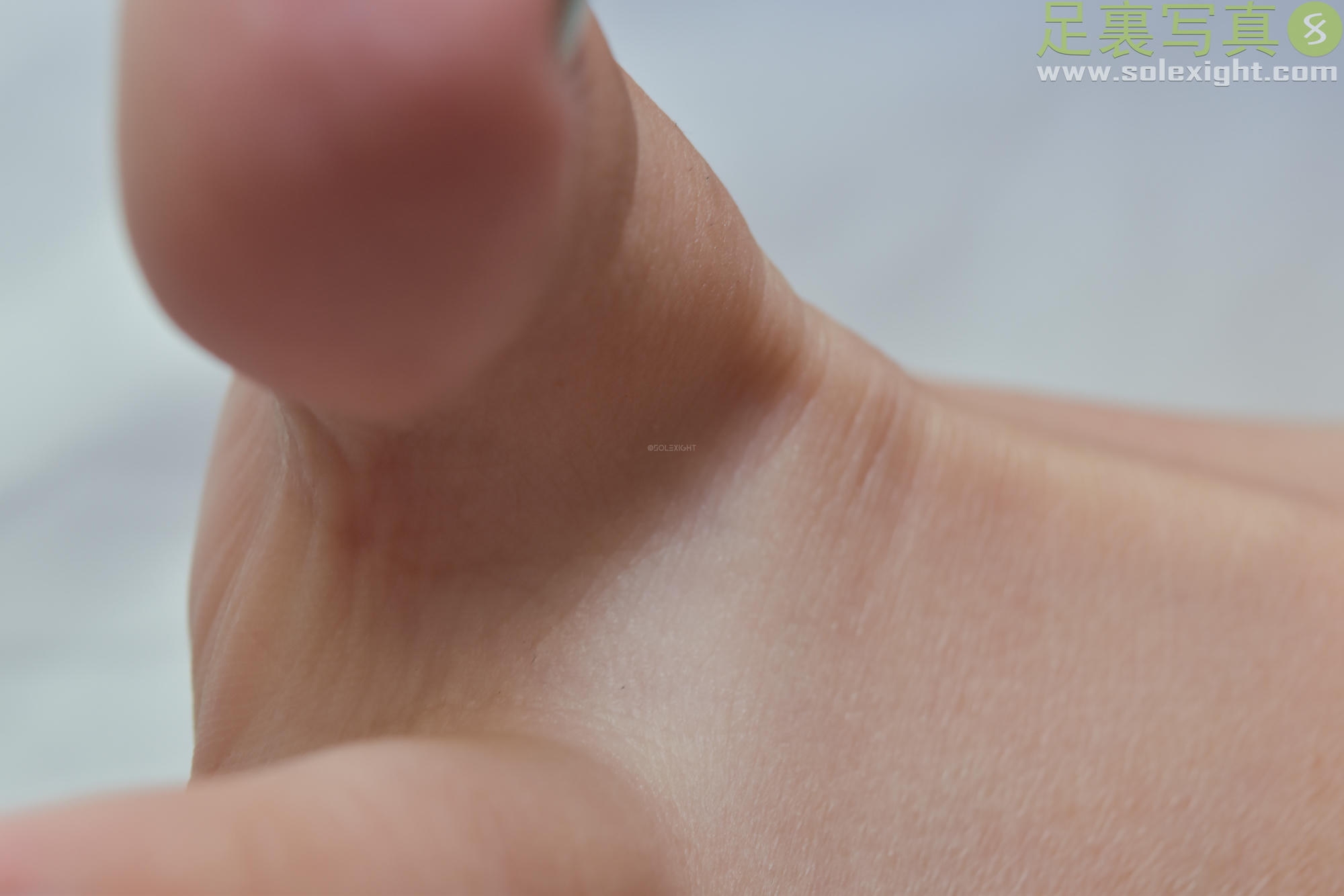 台湾SOLEXIGHT NO.015 Laura (Soles)-Picture（研究生、足底特寫、黑絲足美腿、蓝色指甲）（3000PX-195P）_第6集