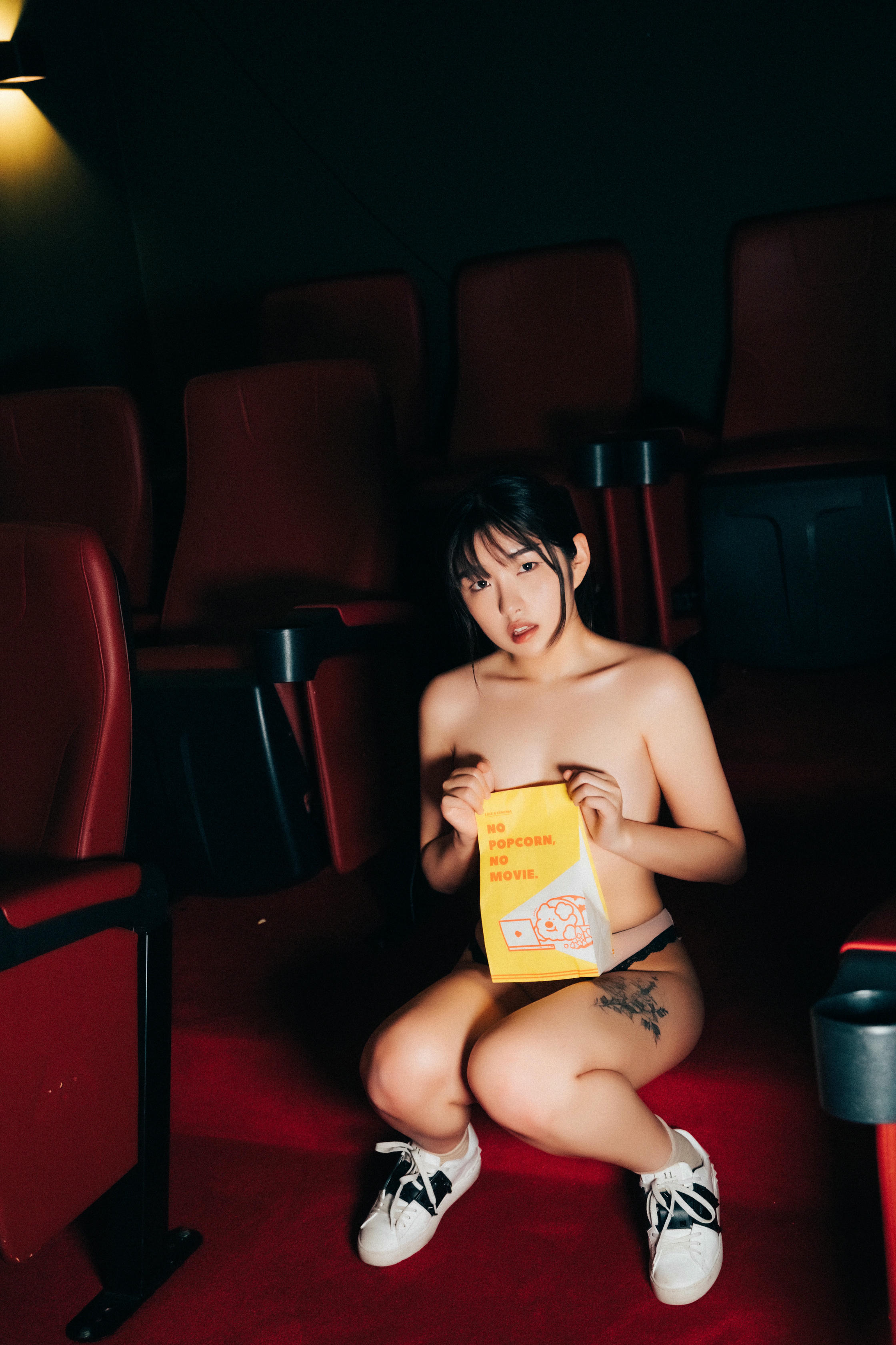 韩国美女-054_Loozy Sonson (손손) Cinema girl_S.ver [123P-944MB]-Cinema girl_第4集