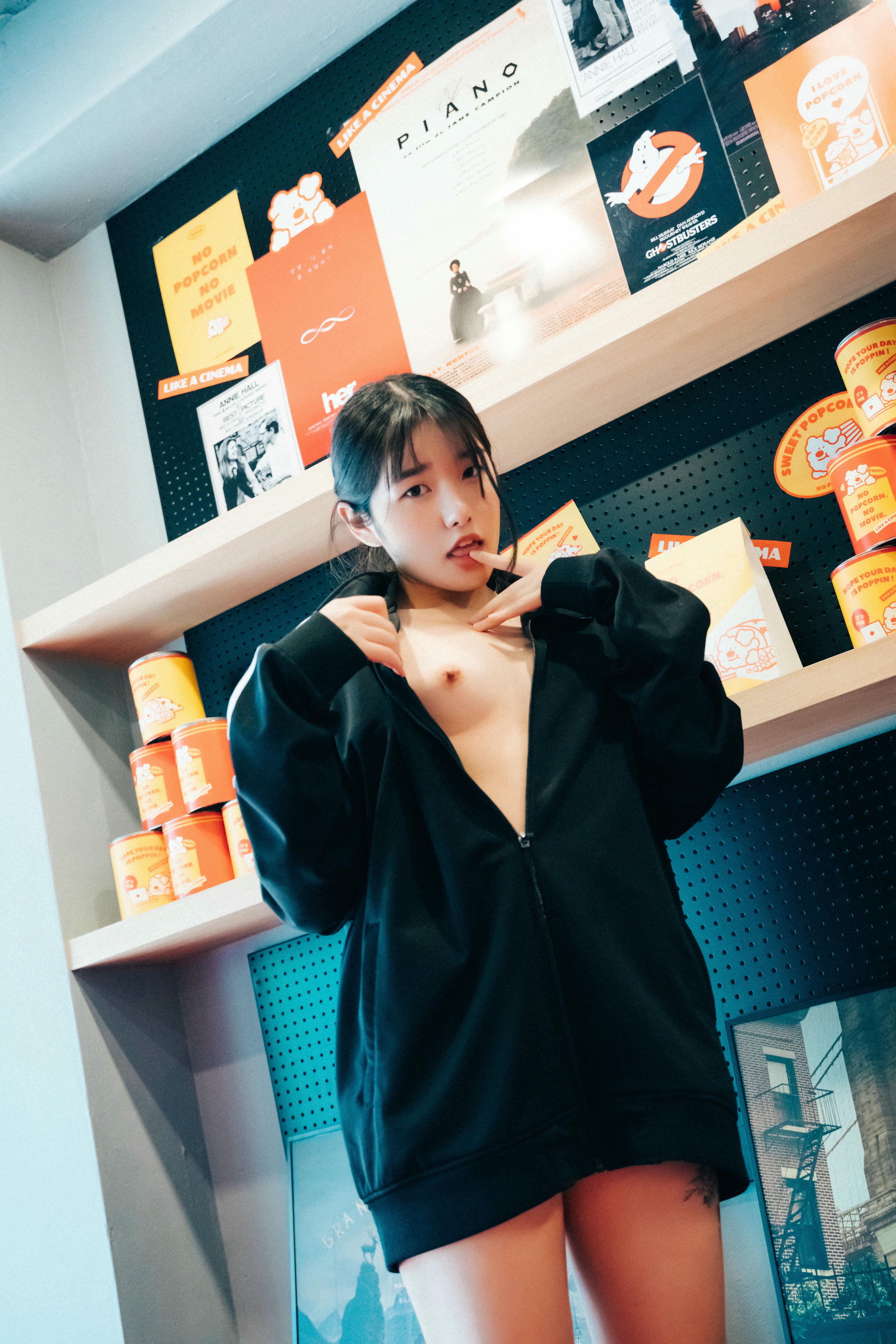 韩国美女-054_Loozy Sonson (손손) Cinema girl_S.ver [123P-944MB]-S version_第1集