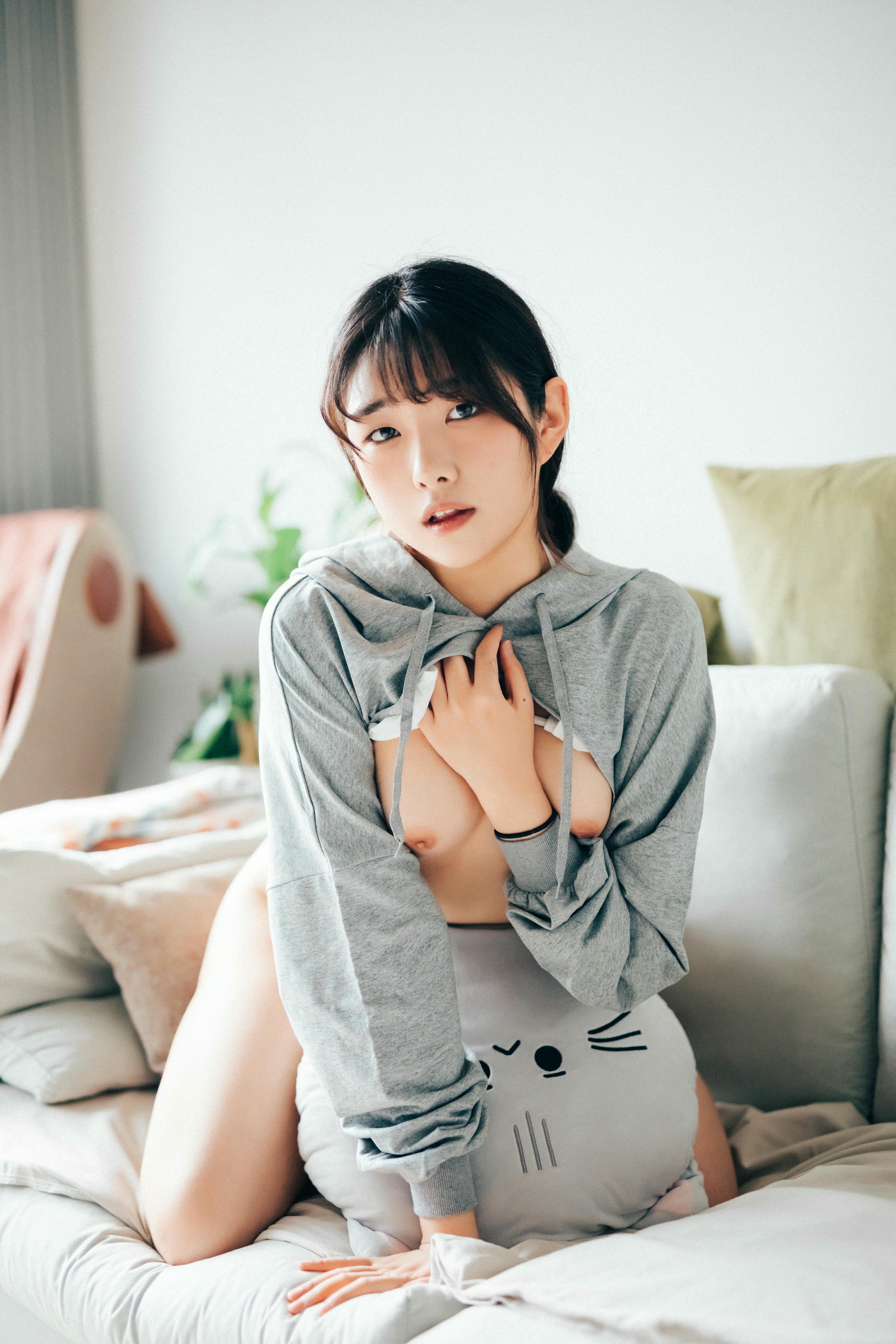 韩国美女-066_Loozy SonSon (손손) Date at home + S.Ver [176P-1.15GB]-S_第2集