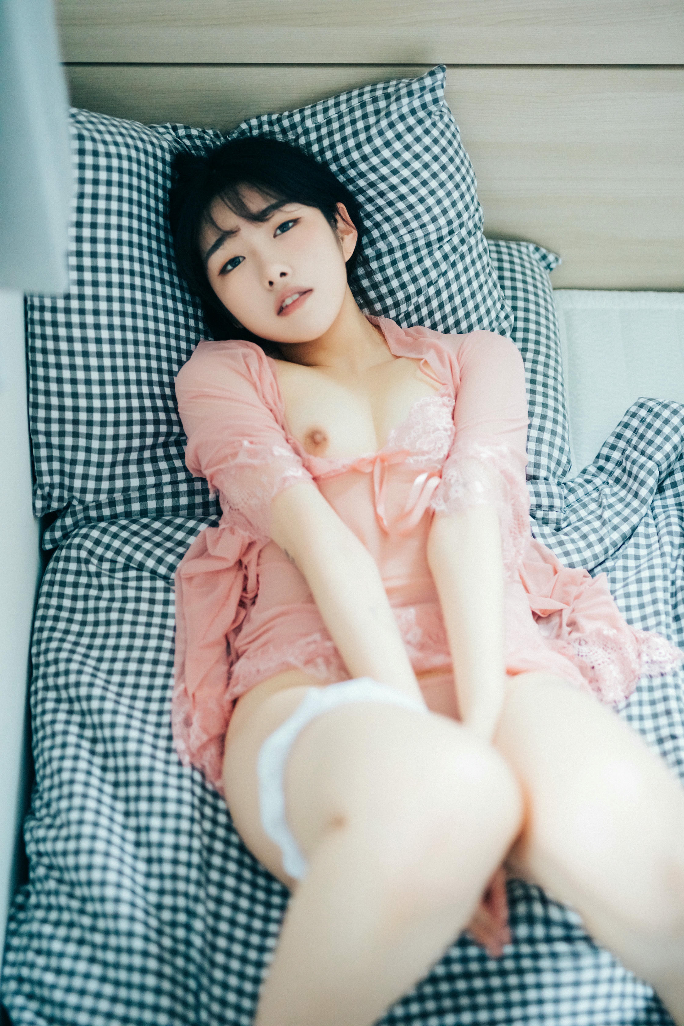 韩国美女-066_Loozy SonSon (손손) Date at home + S.Ver [176P-1.15GB]-S_第1集