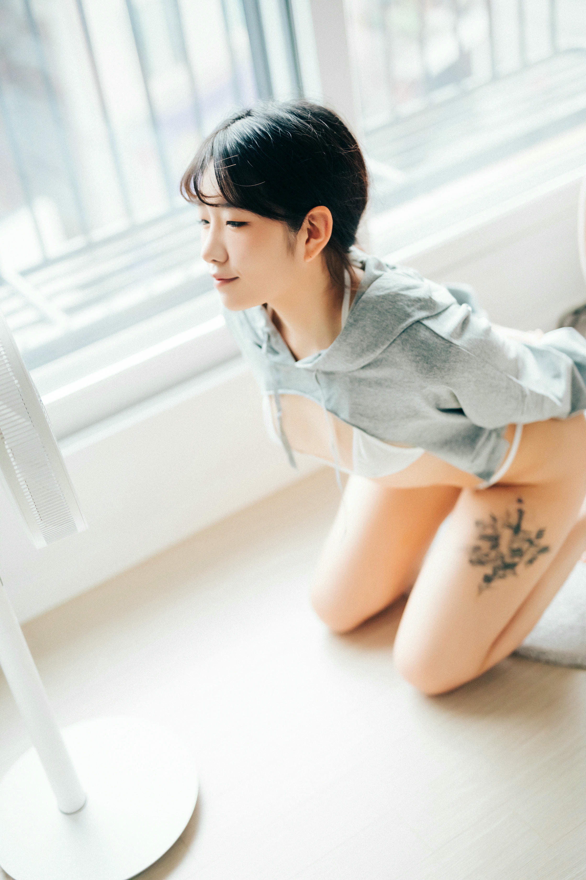 韩国美女-066_Loozy SonSon (손손) Date at home + S.Ver [176P-1.15GB]-date at home_第6集