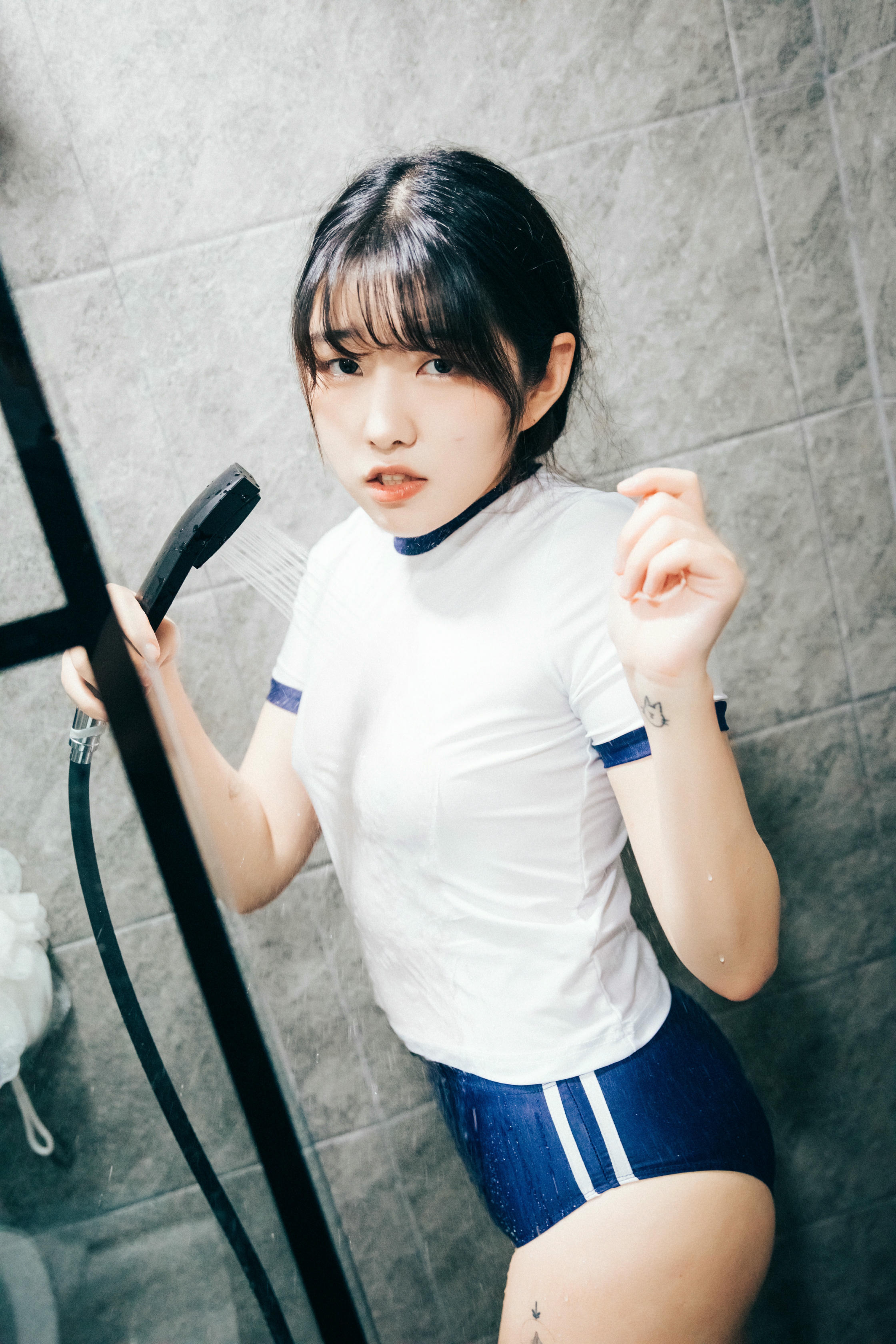 韩国美女-066_Loozy SonSon (손손) Date at home + S.Ver [176P-1.15GB]-date at home_第1集