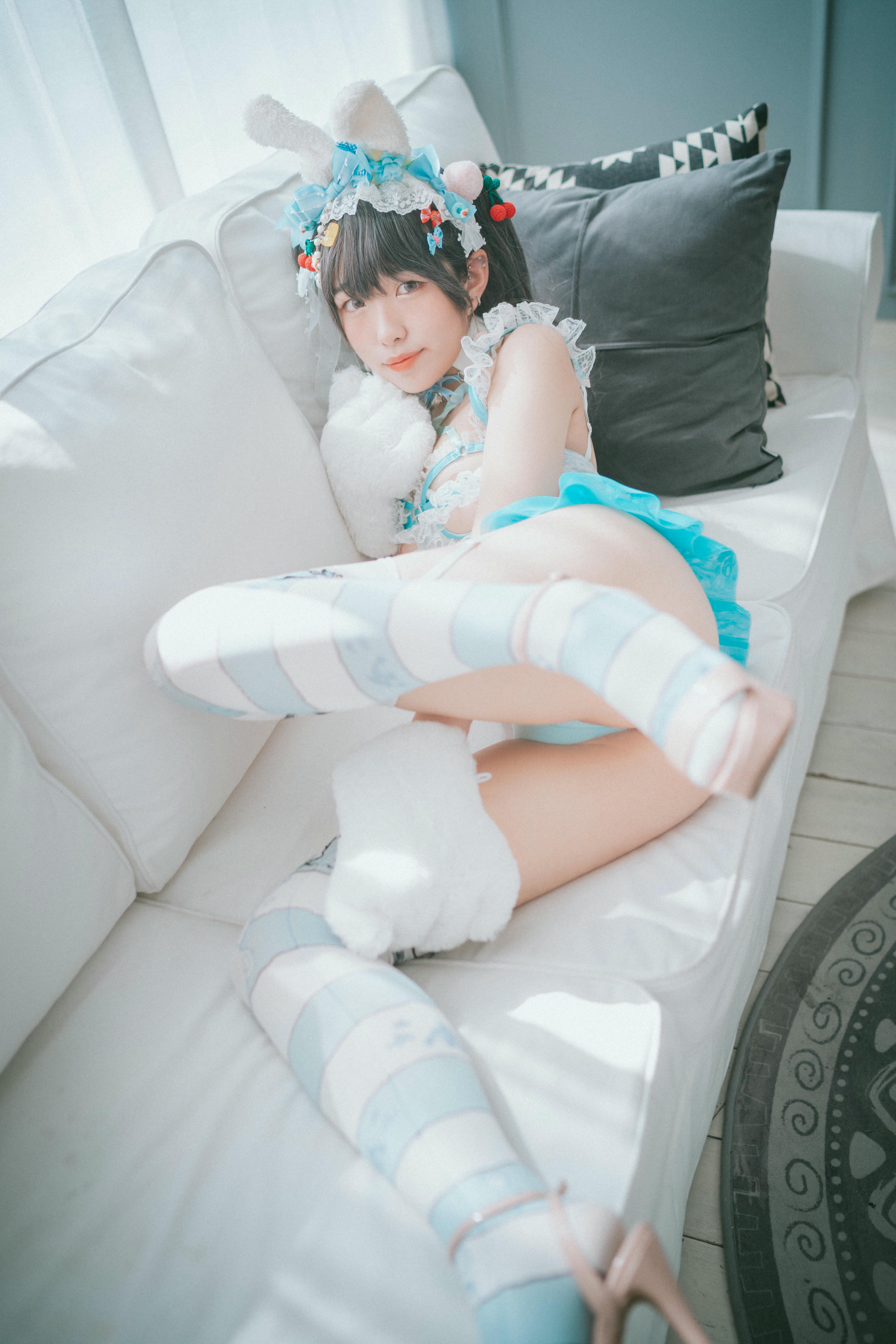 韩国美女-Sonson NO.005 [DJAWA] Turquoise_Bunny [50P-558MB]_第1集
