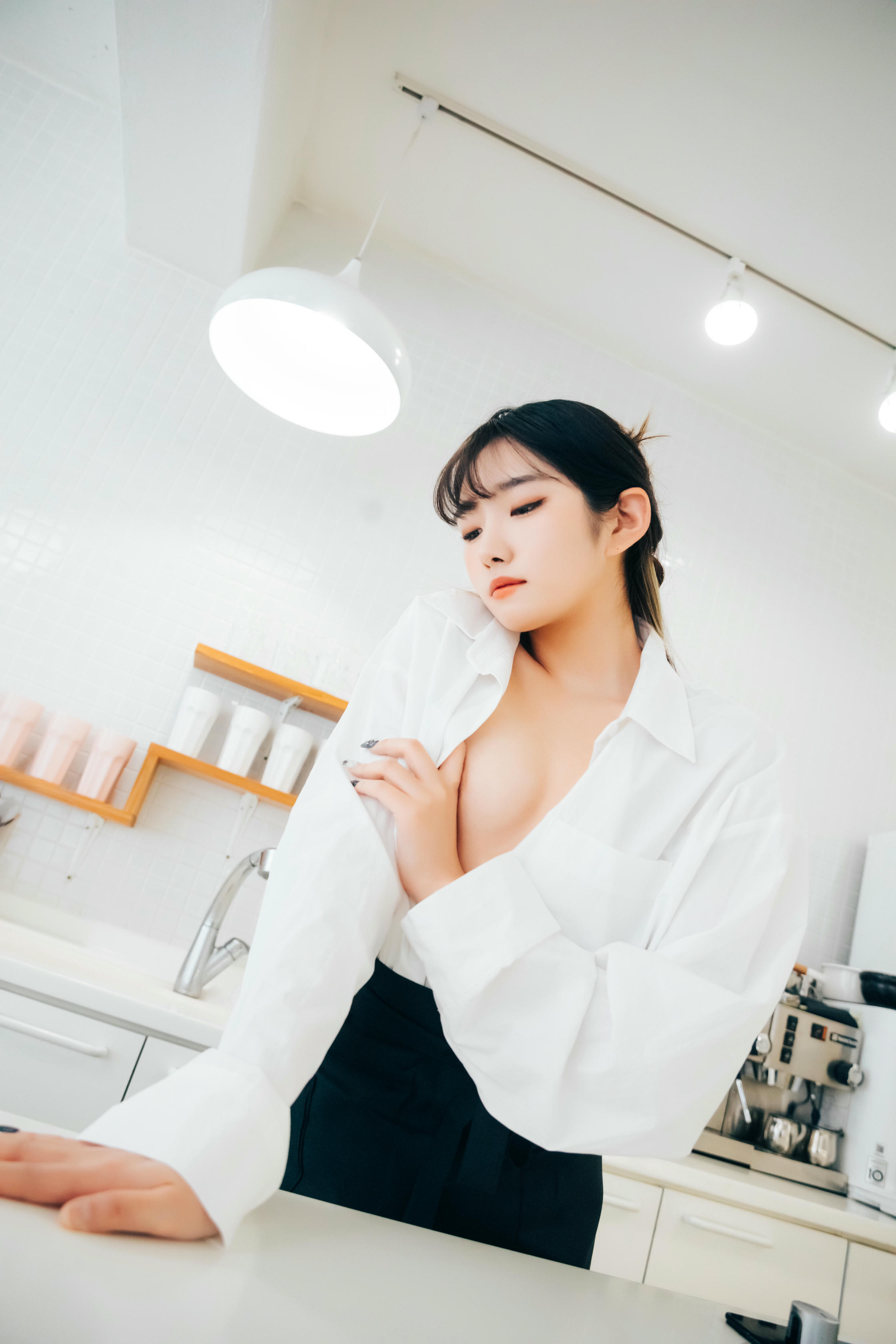 韩国美女-028_Loozy SonSon Nude Apron [111P 1.42GB]-Nude Apron_第5集