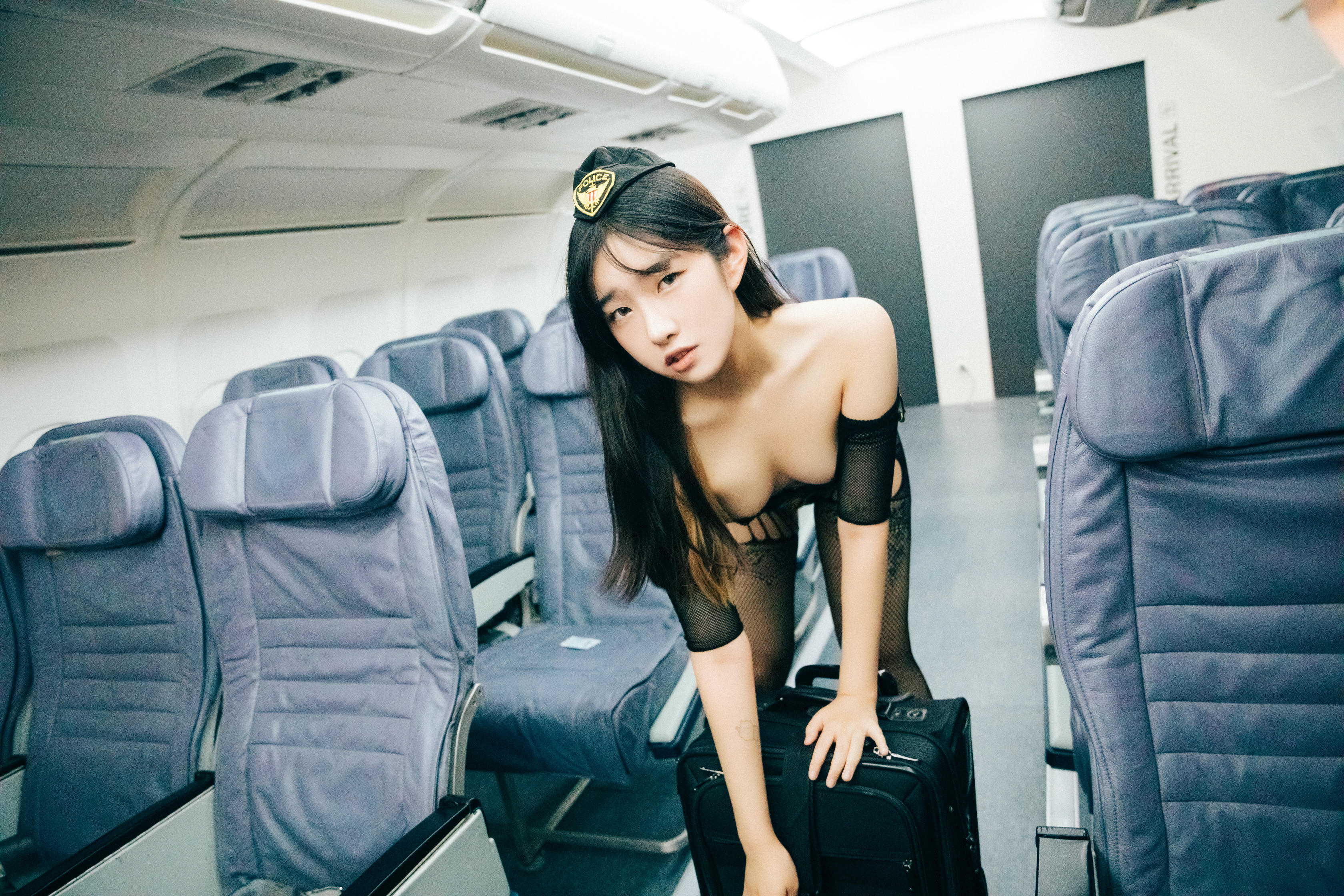 韩国美女-Sonson NO.042 Loozy Sonson (손손) Night Flight [132P-3.11GB]_第2集