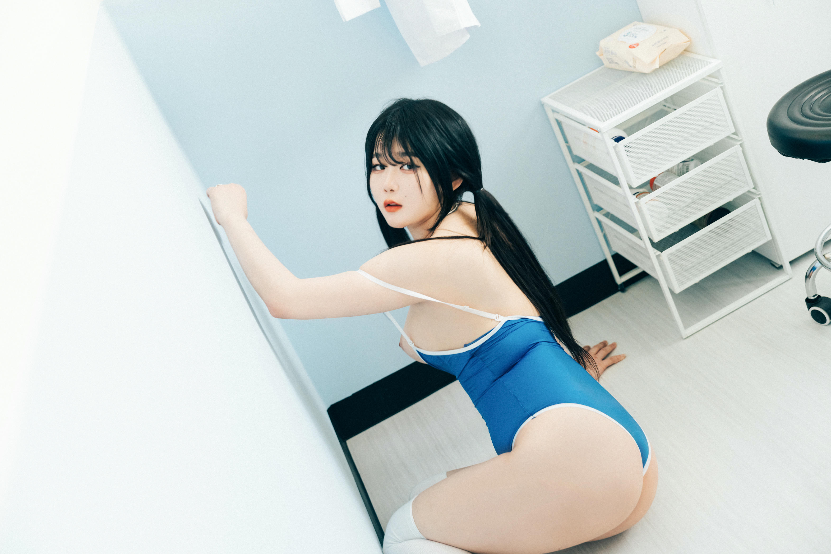 韩国美女-Sonson NO.047 Loozy (손손) x Zia (지아) Bitch Academy [200P+2V／2.93GB]-bitch academy3_第1集