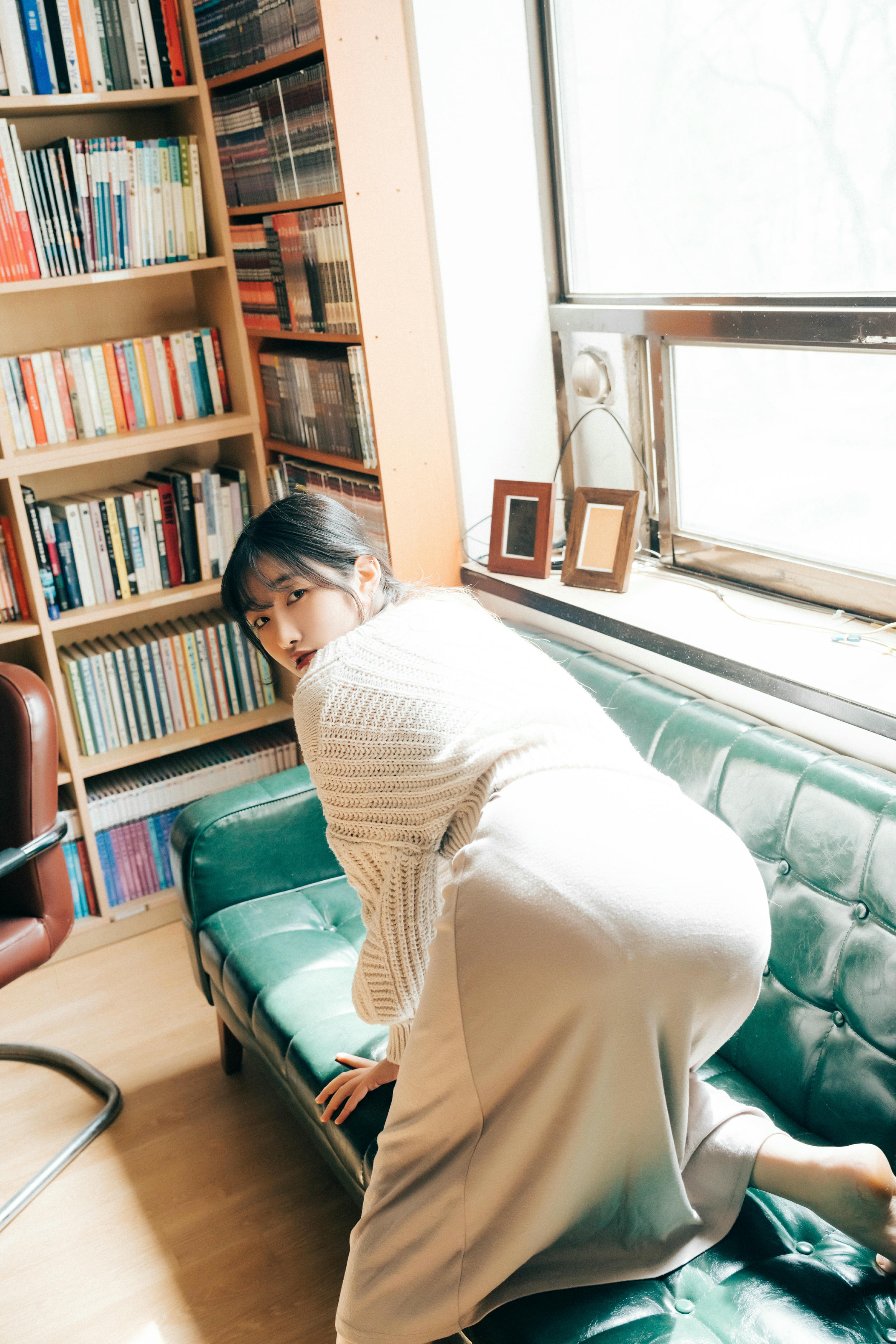 韩国美女-Sonson NO.048 Loozy (손손) Comic Shop Girl [112P／1.98GB]-comics shop girl_第1集