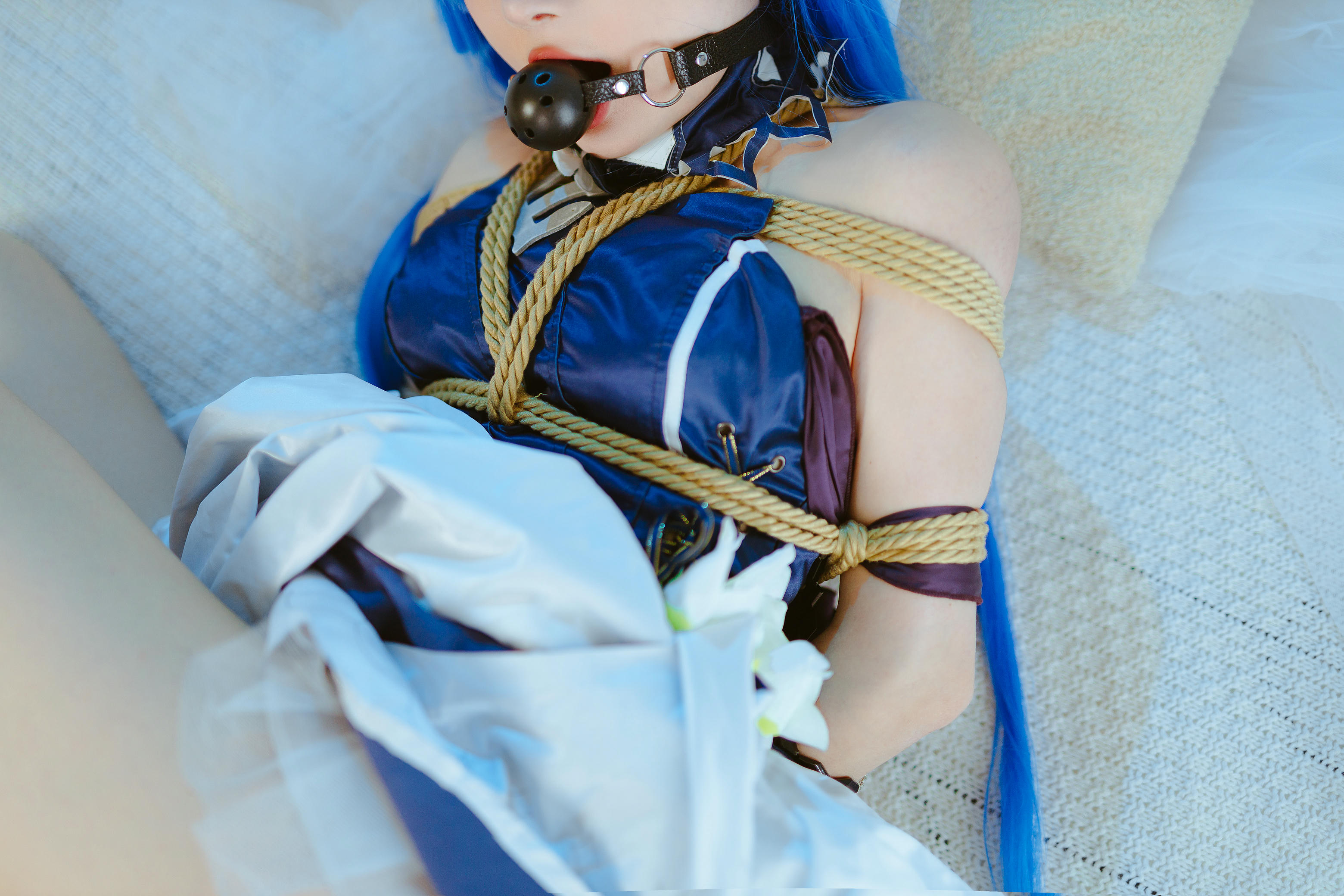 是三不是世w NO.020 Nikke胜利女神· 海伦娜捆绑 [58P1V-2.0GB]_第3集