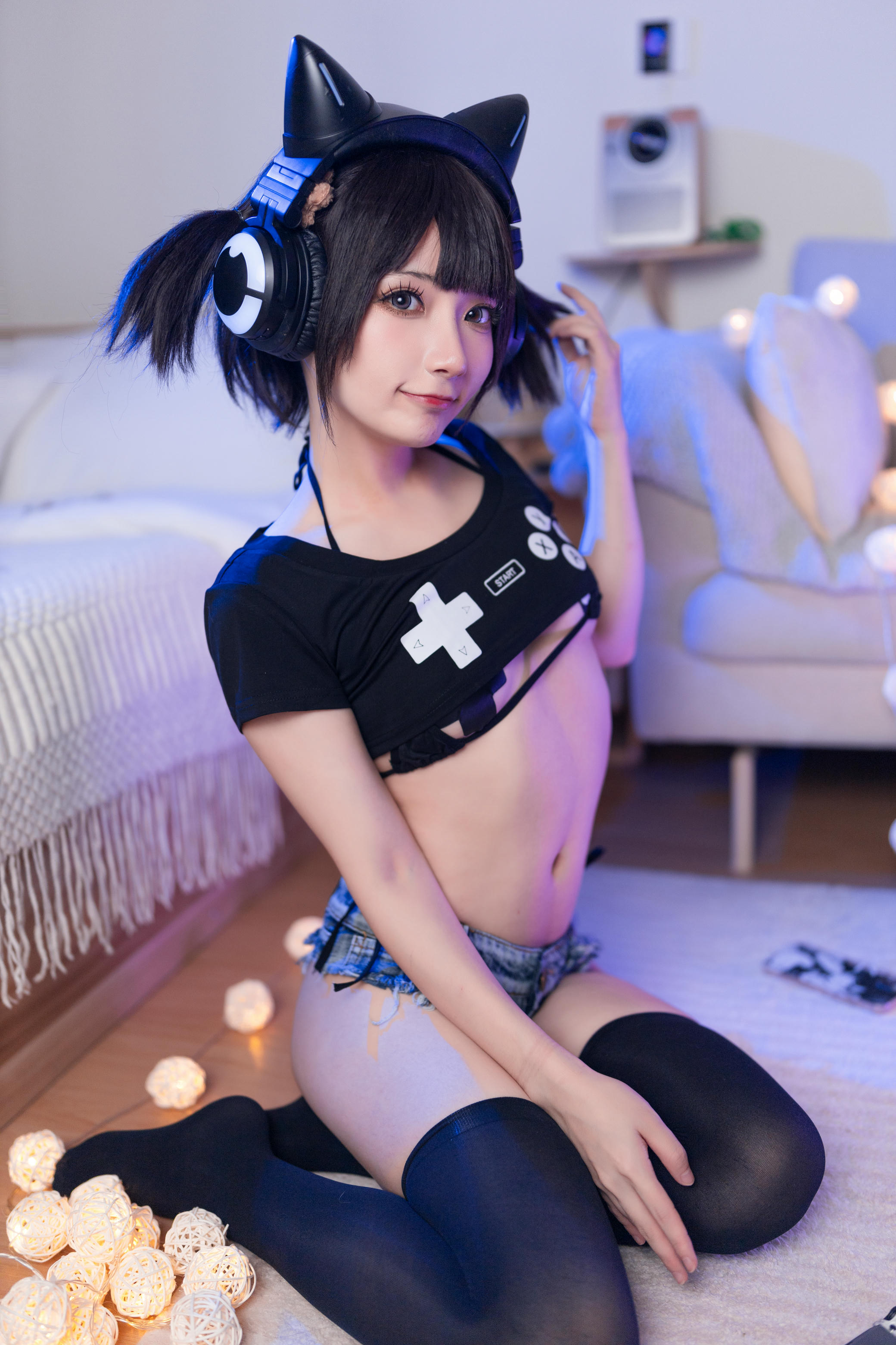 是三不是世w NO.041 偷玩游戏机的少女[48P 703.4M]_第1集