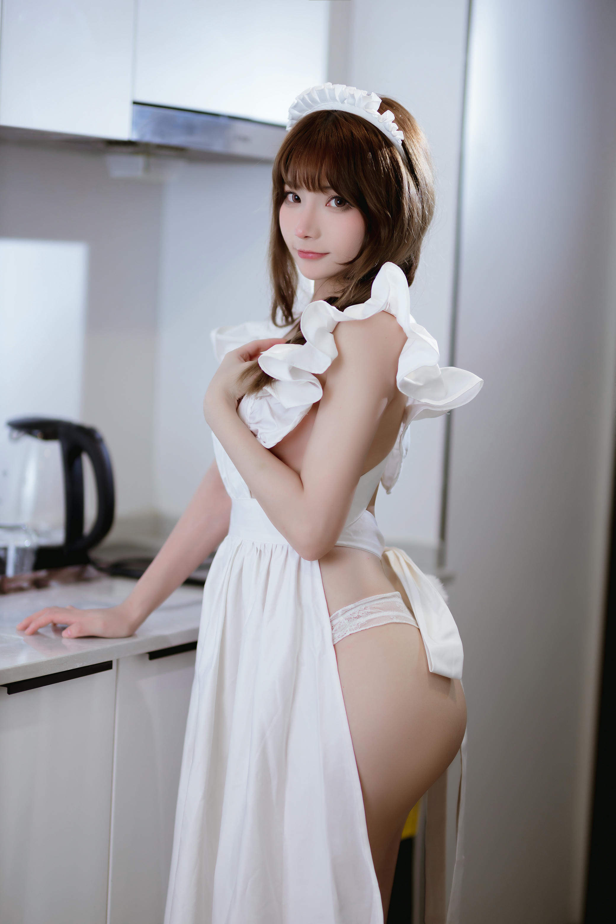 是三不是世w NO.004 裸体围裙 [62P 747MB]_第1集